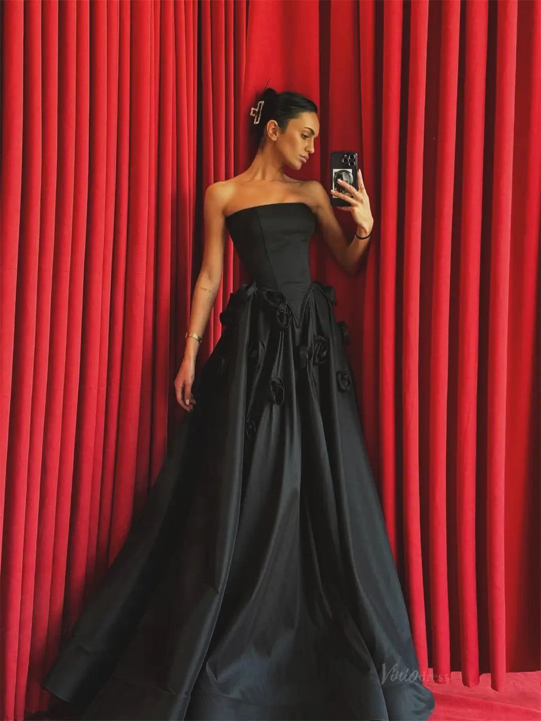 Black Satin Prom Dresses 2025 Strapless Formal Gown with 3D Flower FD5 – Viniodress