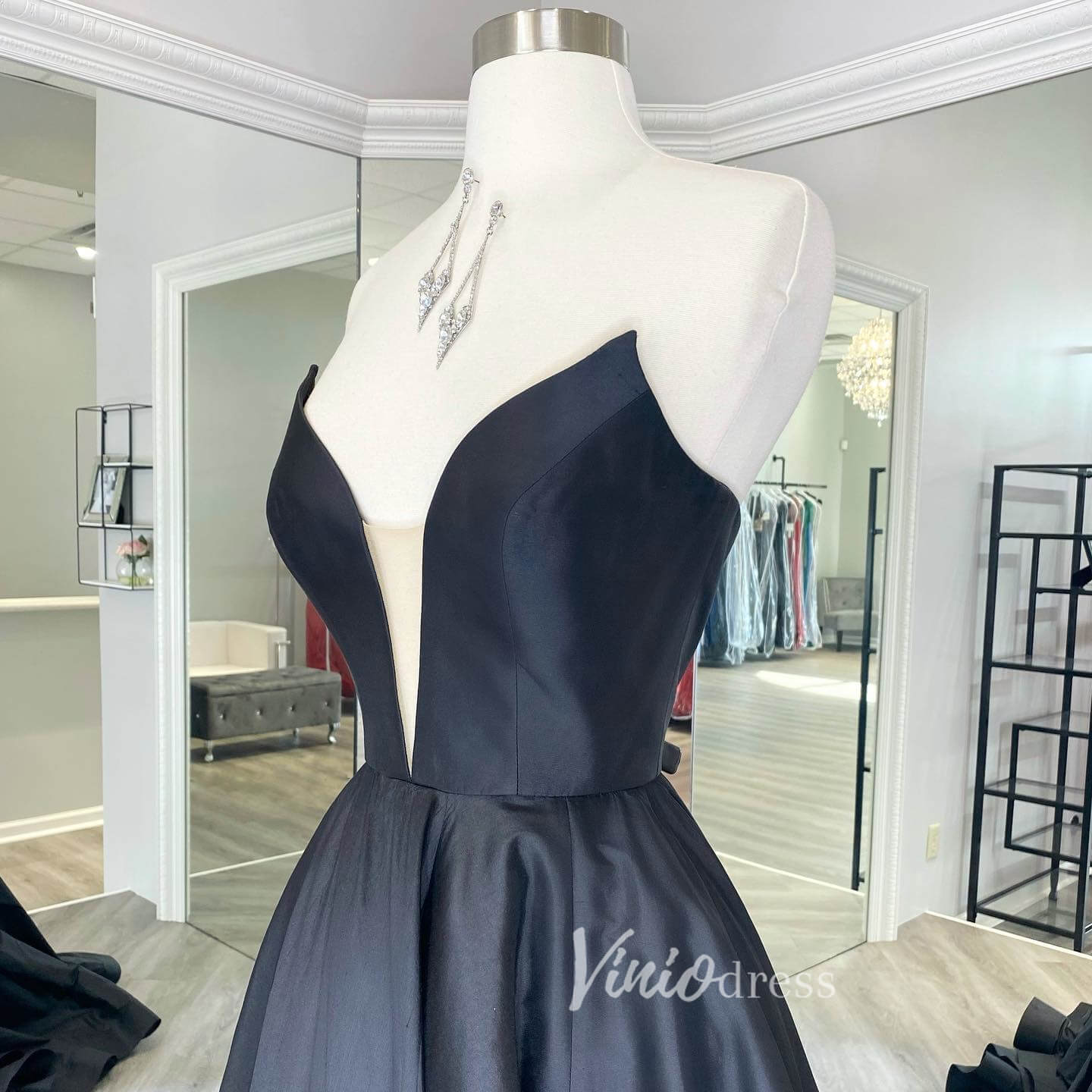 Black Strapless Prom Dresses Plunging V-Neck Evening Dress FD3039-prom dresses 2025 -Viniodress-Black-Custom Size-