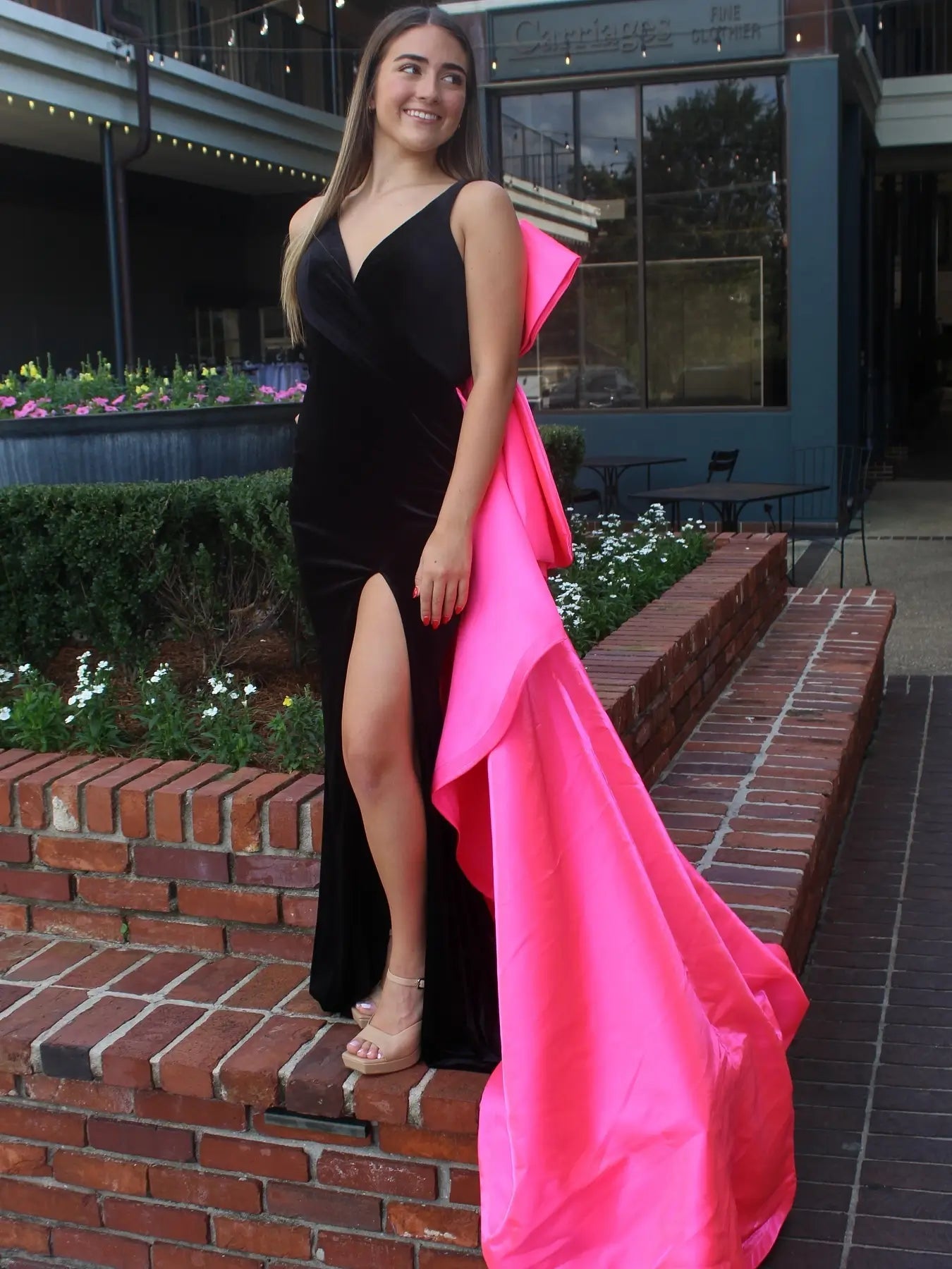 Black Velvet Prom Dress with V-Neck, Slit & Pink Bow Train – FD6098 – Viniodress