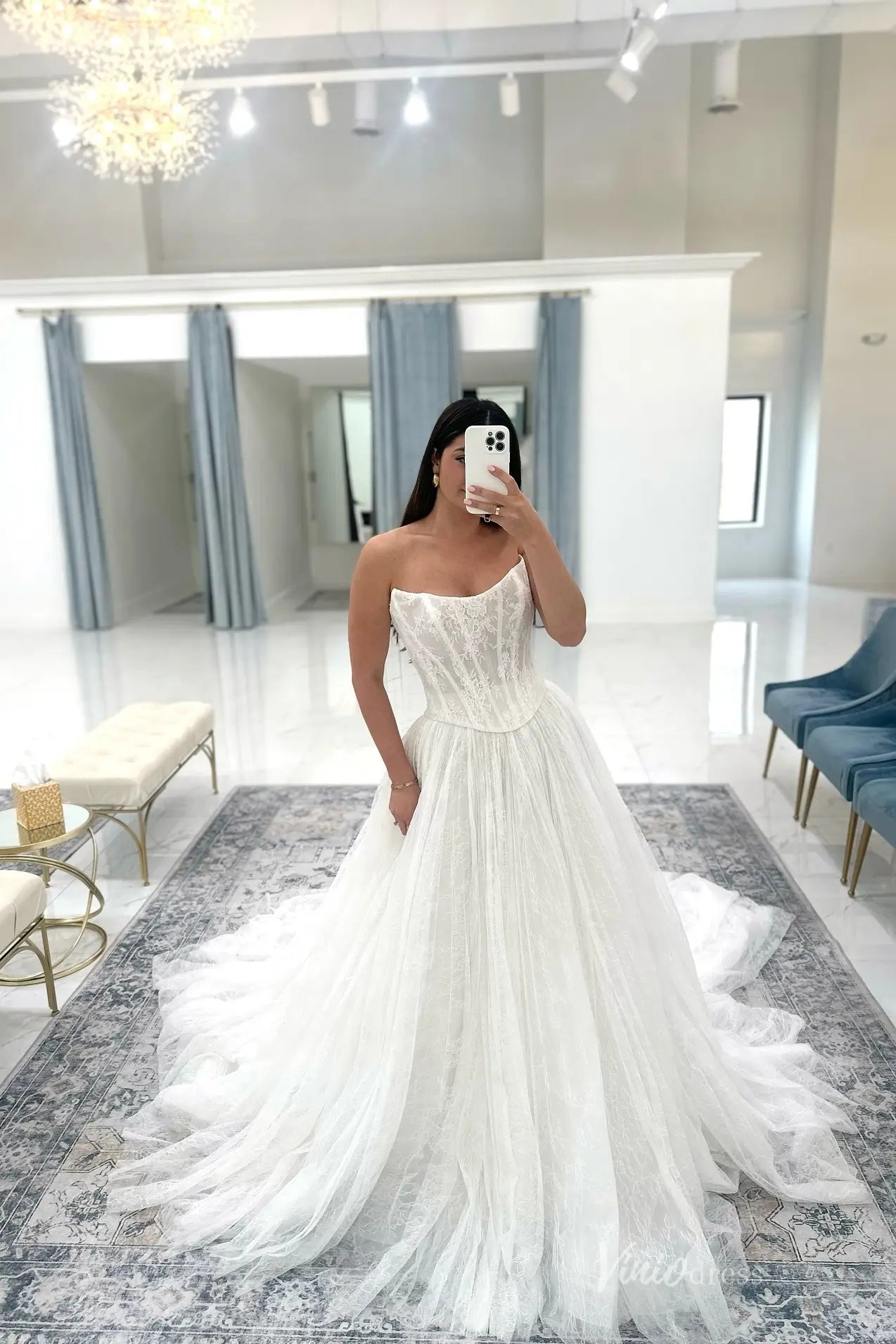 Ivory Lace A-Line Wedding Dress with Textured Tulle Skirt – LC111 – Viniodress