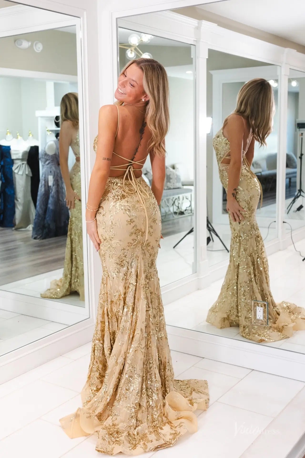 Light Gold Sequin Lace-Up Mermaid Prom Dress with Deep V – LP047 – Viniodress