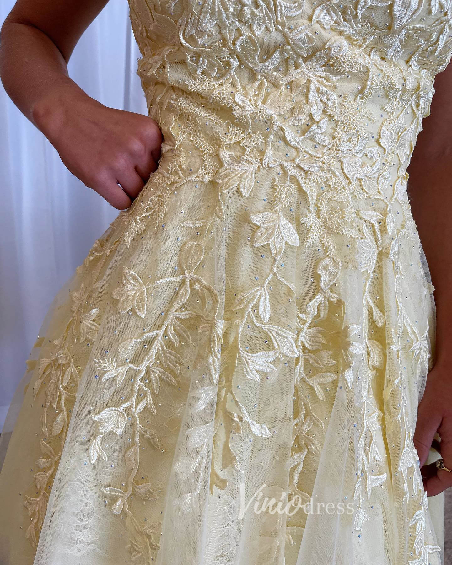 Spaghetti Strap Lavender Lace Homecoming Dresses SD1177V-Homecoming Dresses 2025 -Viniodress-Lavender-Custom Size-