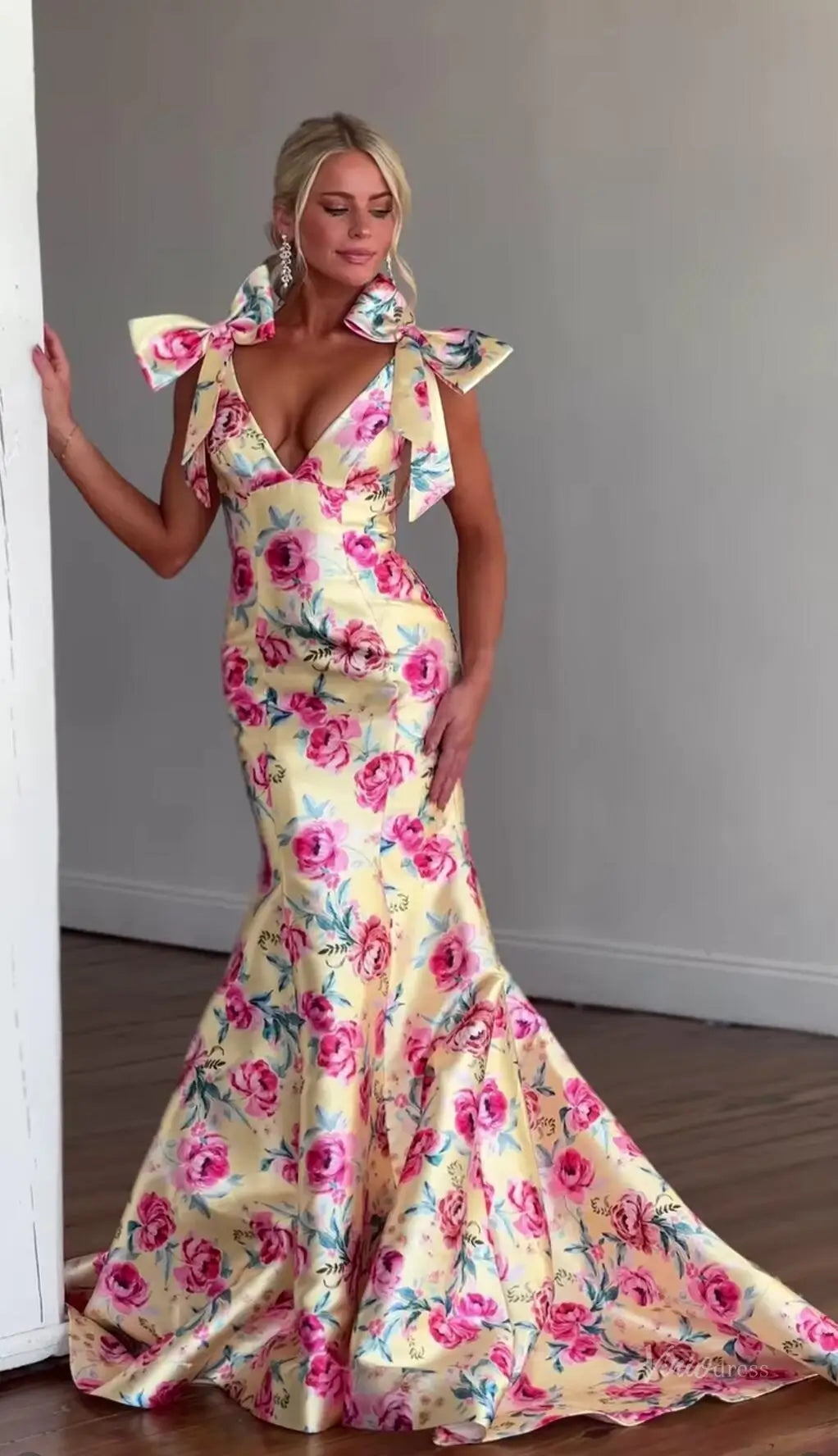 Yellow Floral Mermaid Prom Dress with Bow Straps & Open Back – SS321 – Viniodress