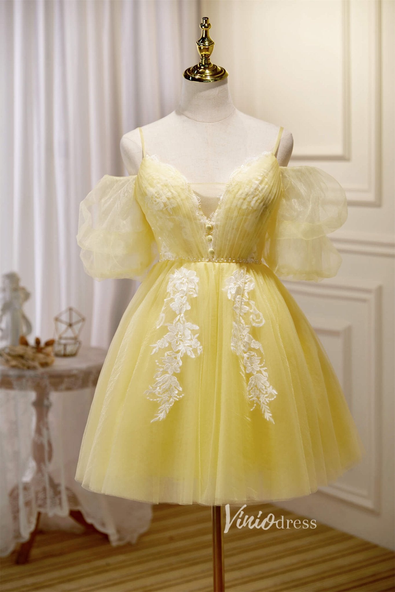 Yellow Tulle Hoco Dresses Spaghetti Strap Short Graduation Dresses SD1 – Viniodress