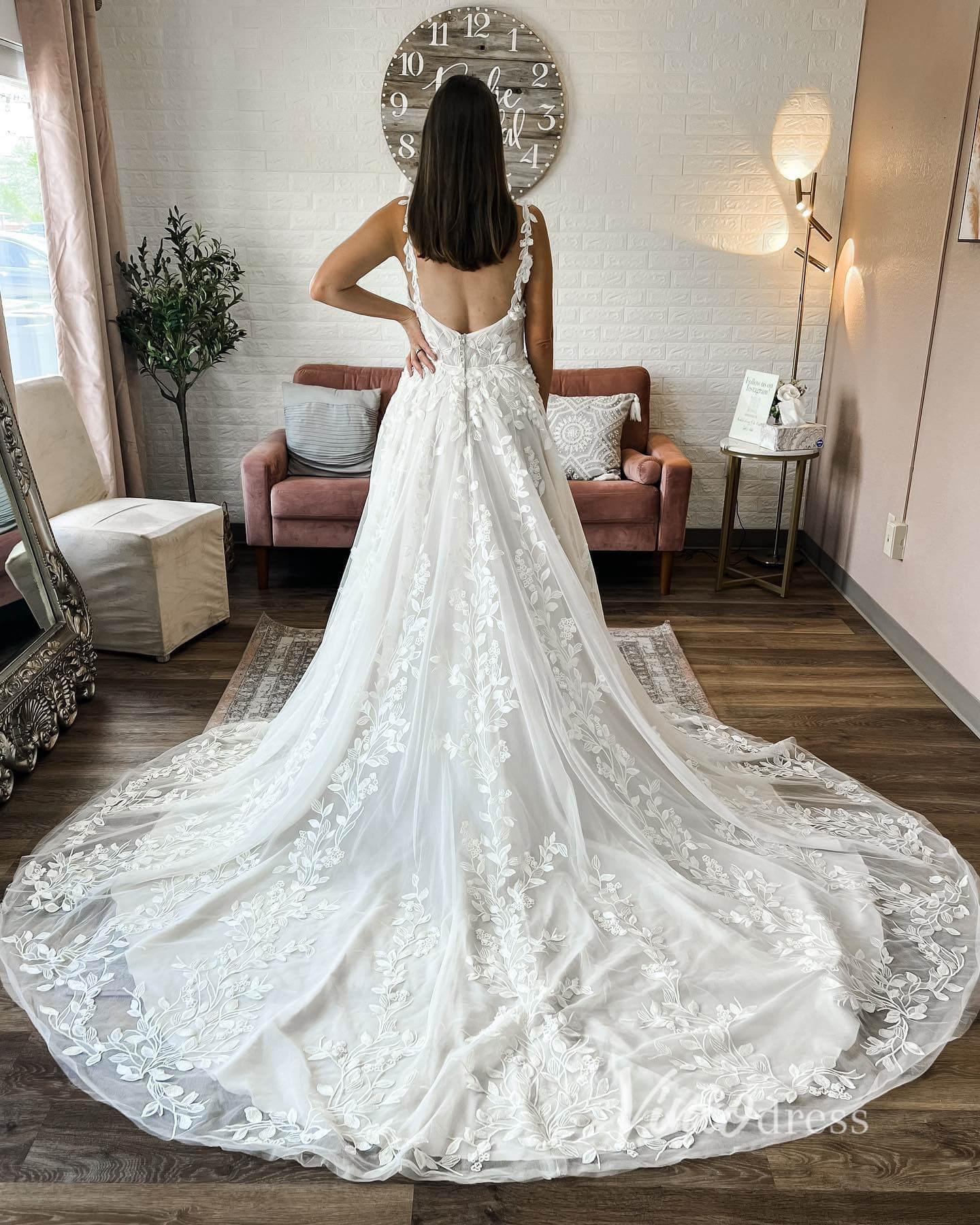 A-line Leaf Lace Appliqued Wedding Dresses with Long Train VW2118-wedding dresses 2025 -Viniodress-Ivory-Custom Size-