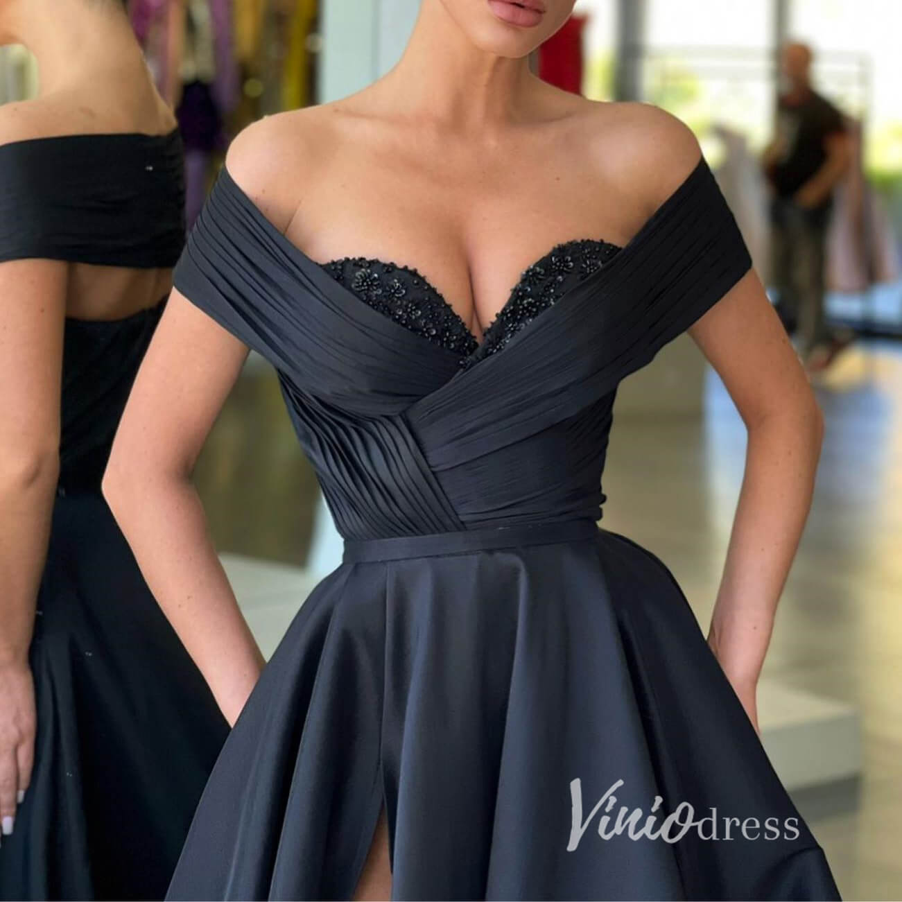 Black Off the Shoulder Prom Dresses With Slit Pleated Evening Dress FD2947-prom dresses 2025 -Viniodress-Black-Custom Size-