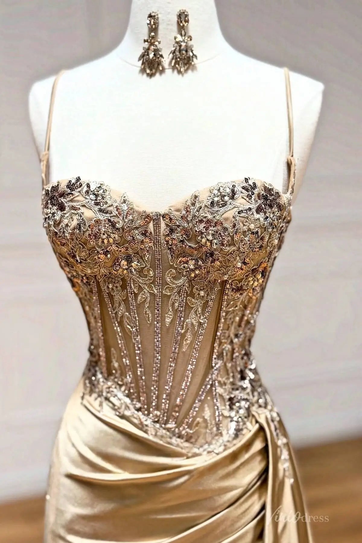 Champagne Sheer Corset Satin Prom Dress with Sweetheart Neckline, Ruched Skirt & High Slit – SS176-prom dresses 2026-Viniodress-Champagne-Custom Size-