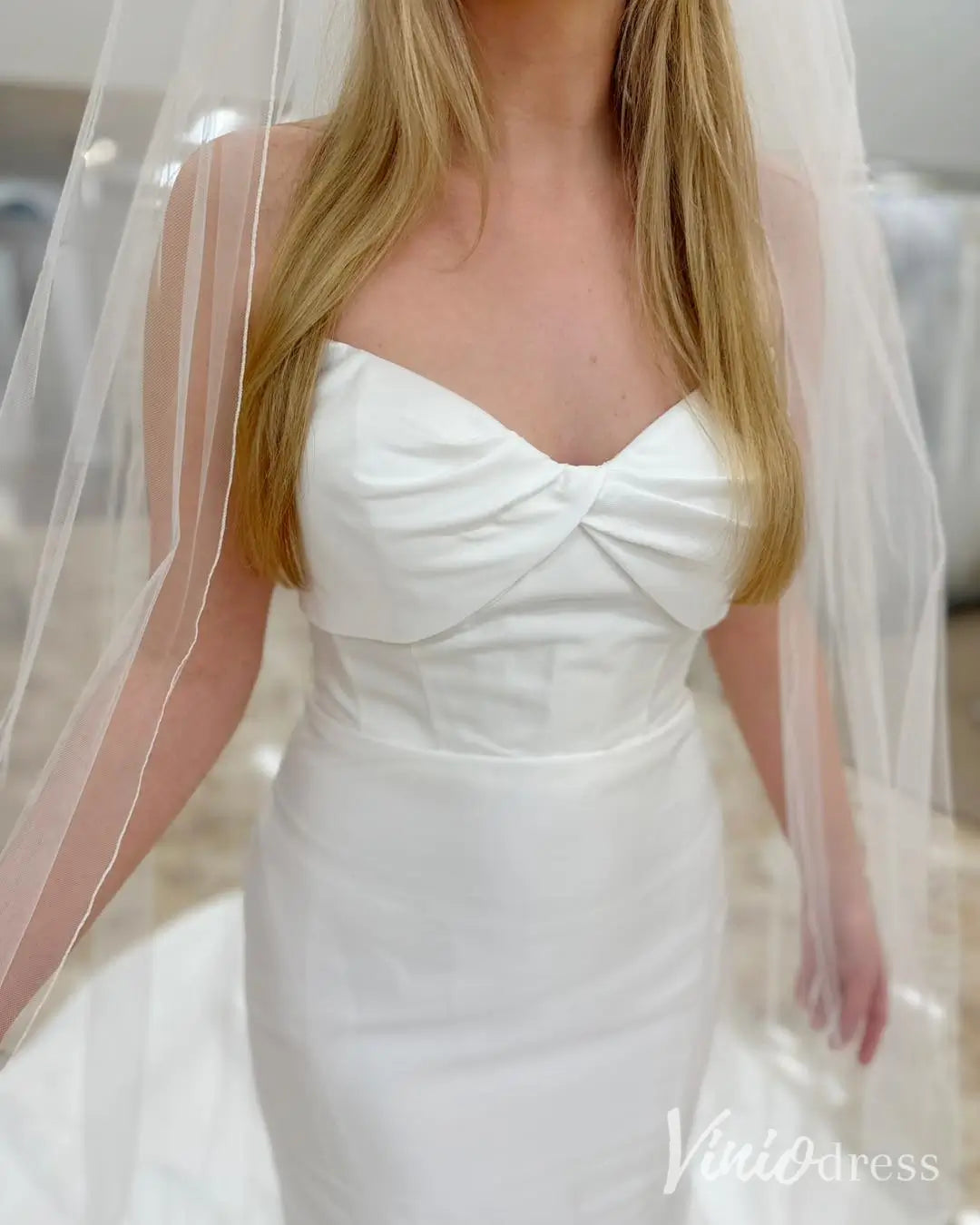 Classic Satin Mermaid Wedding Dress with Twisted Sweetheart Neckline and Chapel Train – MN126-wedding dresses 2025 -Viniodress-Ivory-Custom Size-