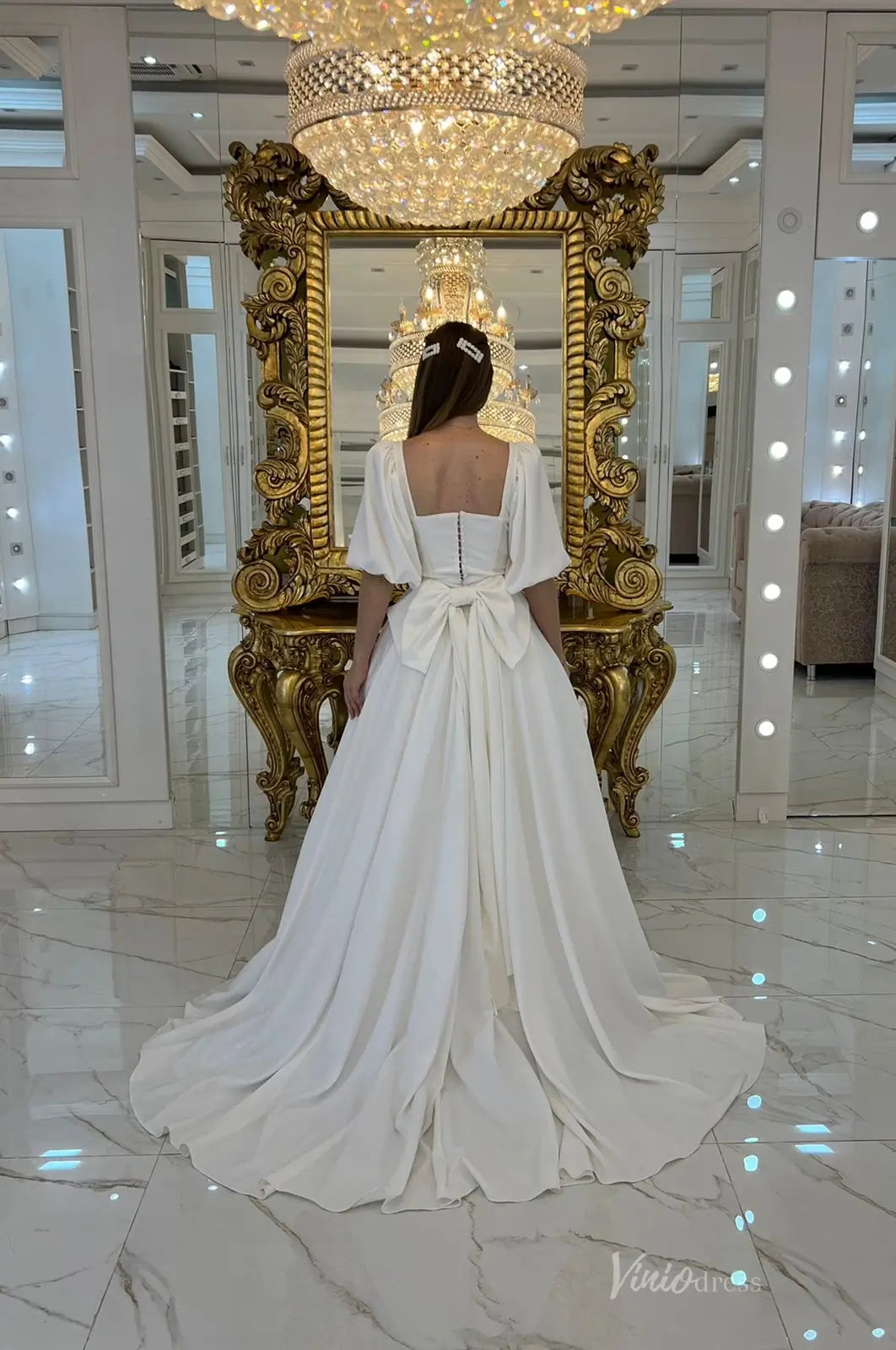 Elegant Ivory Crepe Wedding Dress with Square Neck, Puff Sleeves, Back Bow & Chapel Train – MS125-wedding dresses 2025 -Viniodress-Ivory-Custom Size-