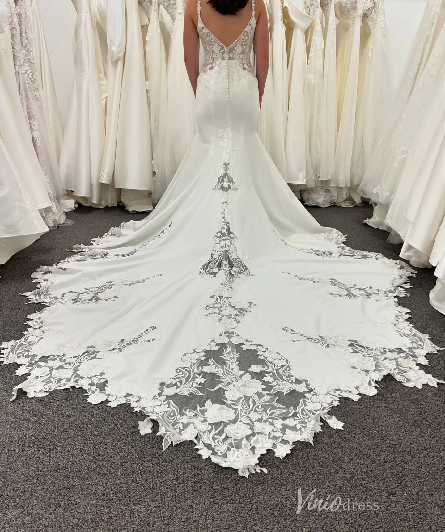 Elegant Ivory Lace Mermaid Wedding Dress with Deep V Neckline, Sheer Bodice & Cathedral Train – SL003-wedding dresses 2026-Viniodress-Ivory-Custom Size-