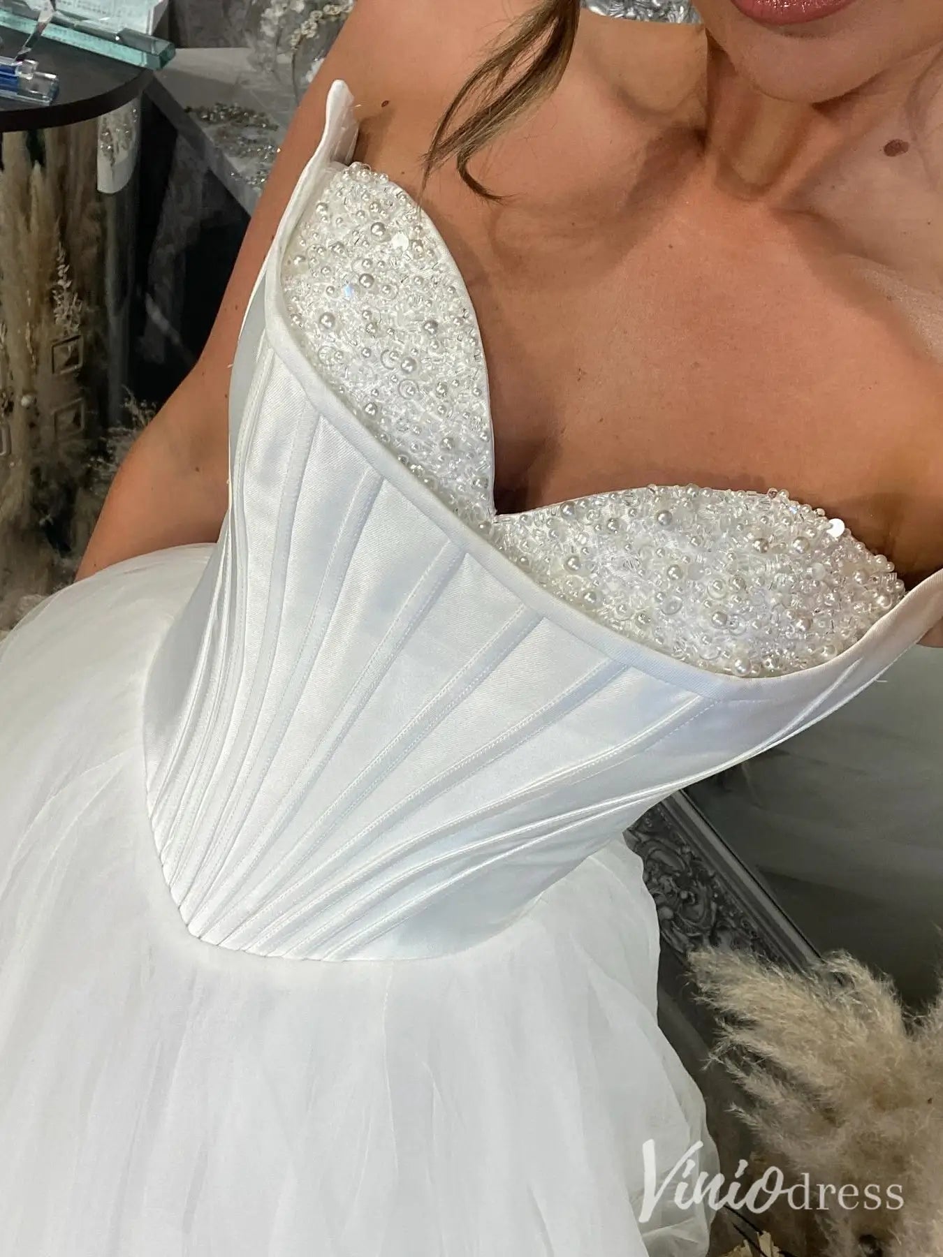 Elegant Tulle Ball Gown Wedding Dress with Beaded Neckline, Boned Bodice and Basque Waist – MS119-wedding dresses 2025 -Viniodress-Ivory-Custom Size-