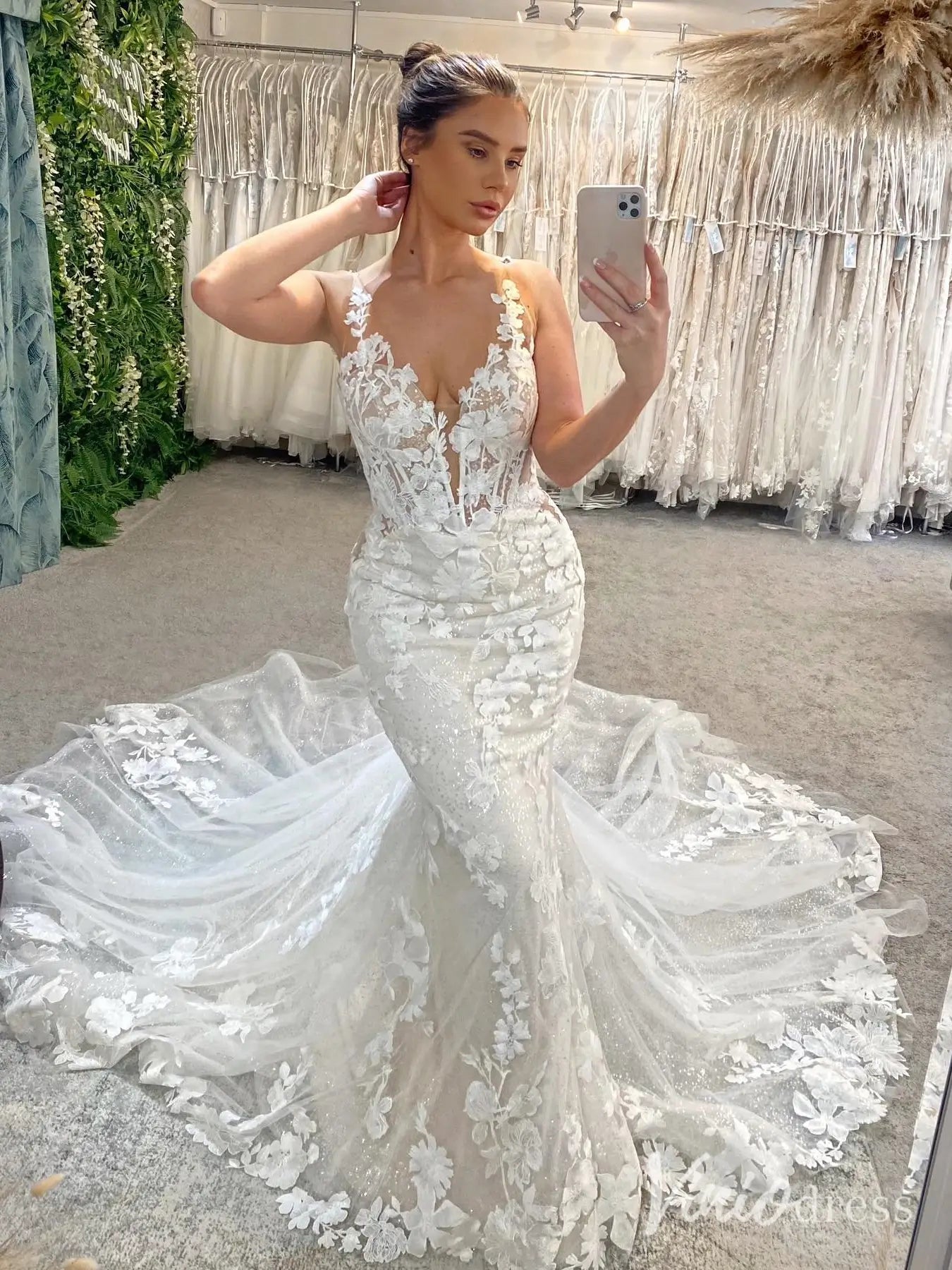 Floral Lace Mermaid Wedding Dress with Illusion Bodice, Plunging V-Neck & Chapel Train – ML114-wedding dresses 2025 -Viniodress-Ivory-Custom Size-