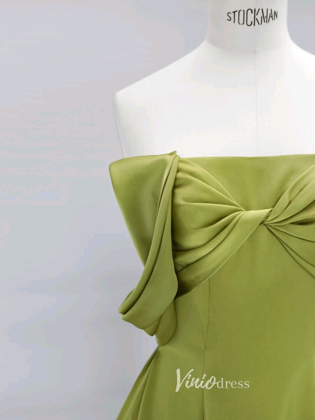 Green Off the Shoulder Prom Dresses Bow-Tie Satin Formal Dress AD1038-prom dresses 2025 -Viniodress-Green-Custom Size-