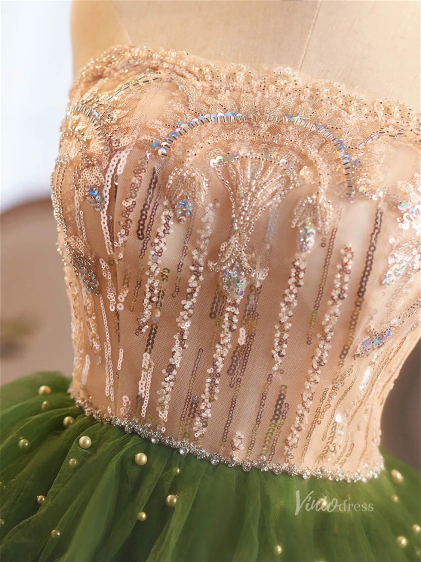 Green Ruffled Tiered Homecoming Dresses Strapless Lace Short Prom Dress BJ067-prom dresses 2025 -Viniodress-Green-Custom Size-