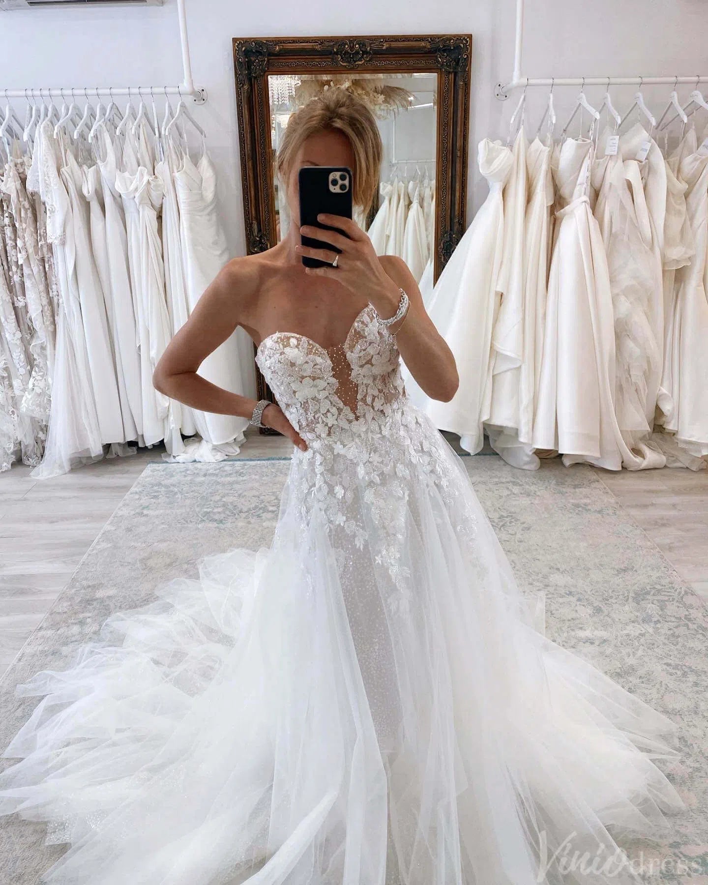 Ivory Lace Applique Sparkly Tulle Wedding Dresses Sweetheart Bridal Gown AW1005-wedding dresses 2025 -Viniodress-Ivory-Custom Size-