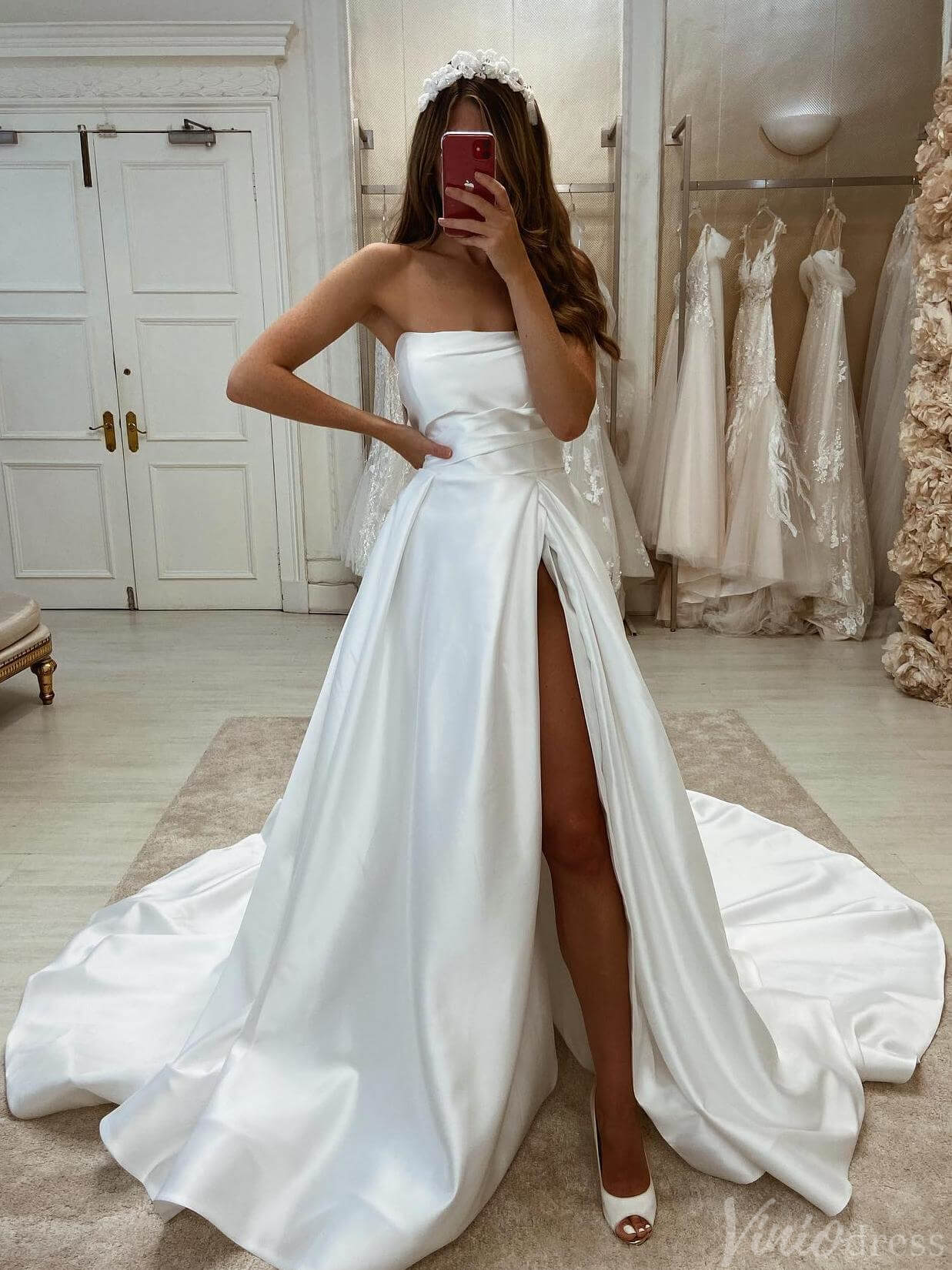 Ivory Strapless Satin Wedding Dresses with Slit A-Line Outdoor Bridal Gown VW2176-wedding dresses 2025 -Viniodress-Ivory-Custom Size-