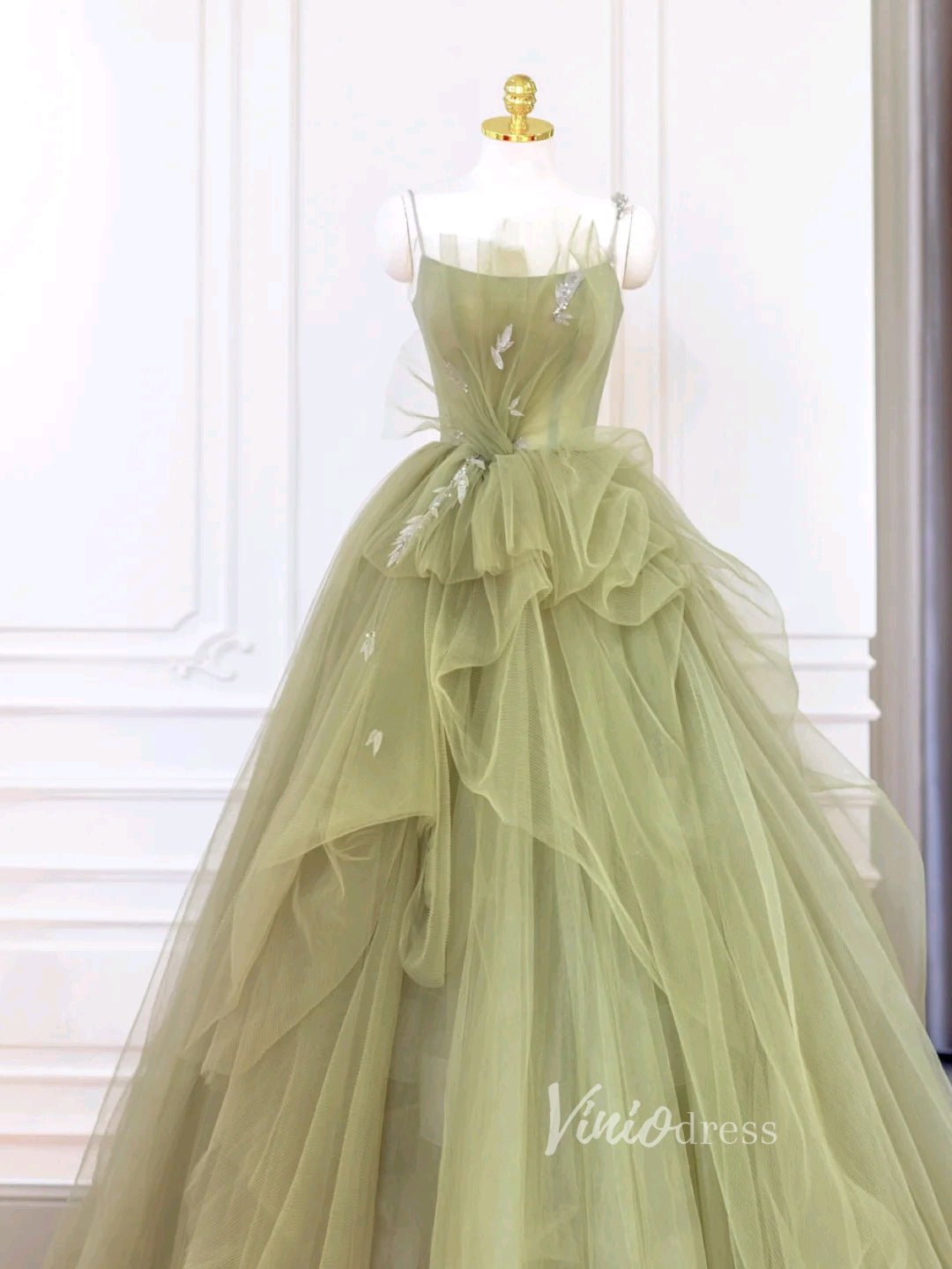 Light Green Tiered Tulle Prom Dresses Spaghetti Strap Evening Dress FD Viniodress Light Green Tiered Tulle Prom Dresses Spaghetti Strap Evening Dress FD Viniodress
