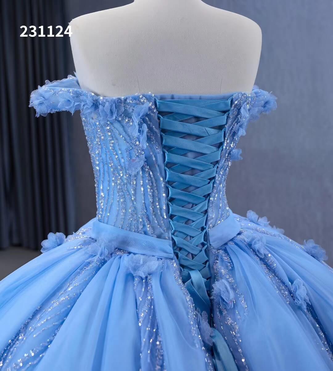 Luxury Light Blue Cinderella Ball Gown Beaded Princess Quinceanera Dresses 231124-Quinceanera Dresses 2025 -Viniodress-Light Blue-Custom Size-