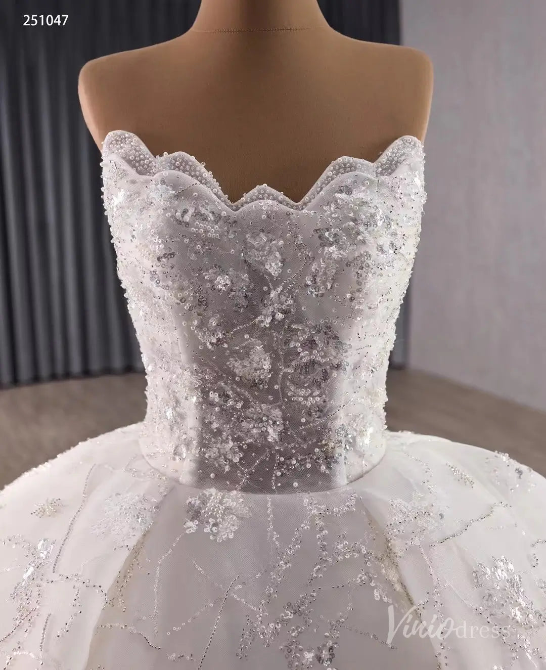 Luxury Strapless Ball Gown Wedding Dress Plus Size Chapel Train 251047-wedding dresses 2025 -Viniodress-Ivory-Custom Size-