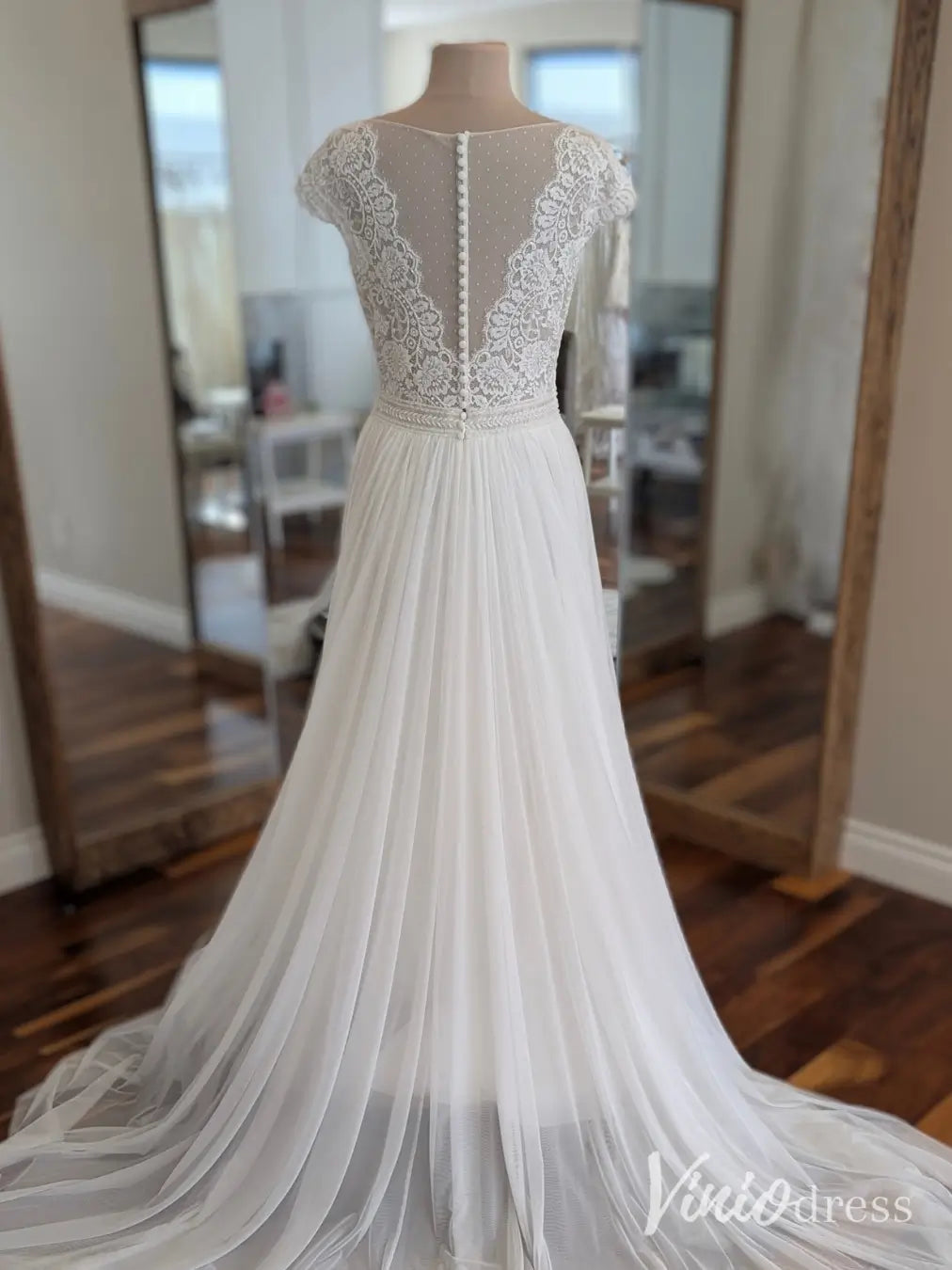 Minimalist Lace Wedding Dress with Cap Sleeve, V-Neck, Tulle Train – LA115-wedding dresses 2025 -Viniodress-Ivory-Custom Size-