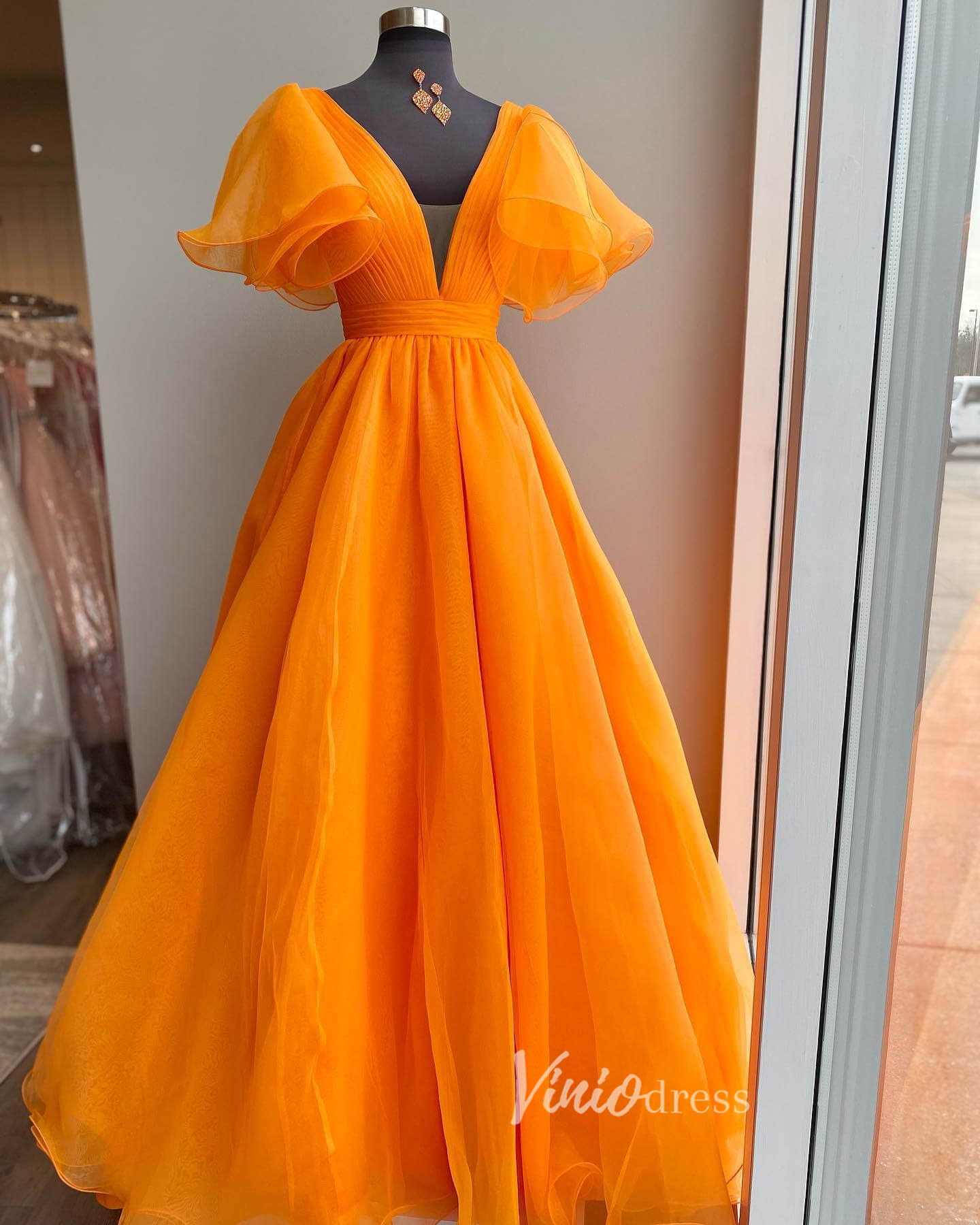 Orange Puffed Sleeve Organza Prom Dresses Plunging V-Neck Evening Dres Viniodress Orange Puffed Sleeve Organza Prom Dresses Plunging V-Neck Evening Dres Viniodress