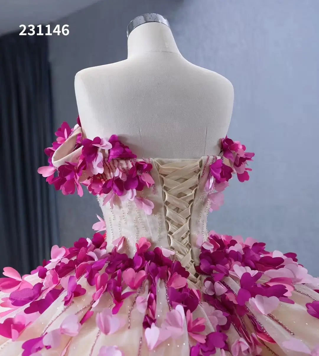 Pink 3D floral Quinceanera Dresses Off the Shoulder Debutante Gowns 231146-Quinceanera Dresses 2025 -Viniodress-Champagne-Custom Size-