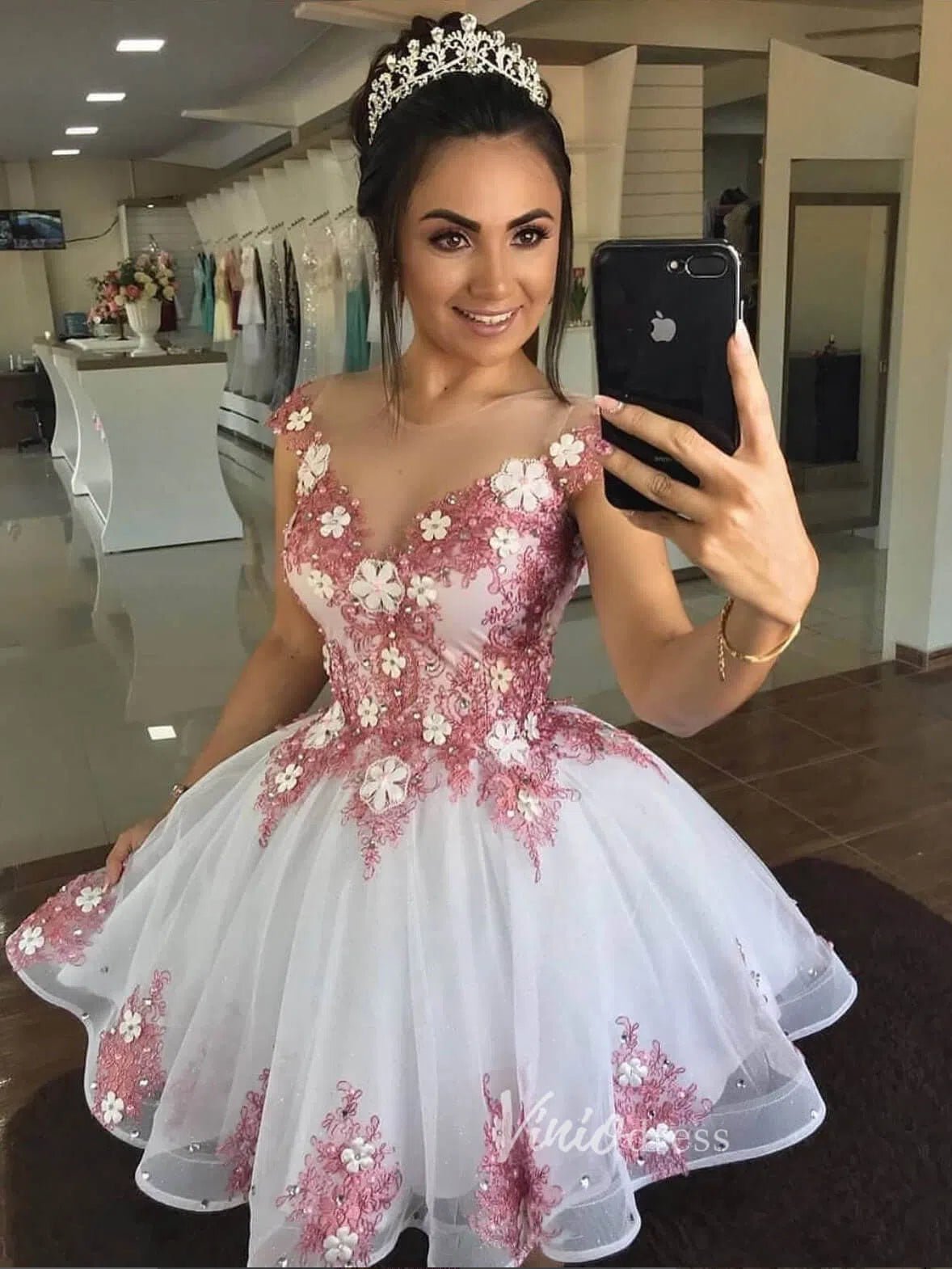 Pink Floral Short Prom Dress Lace Appliqued Homecoming Dresses SD1543 Viniodress Pink Floral Short Prom Dress Lace Appliqued Homecoming Dresses SD1543 Viniodress