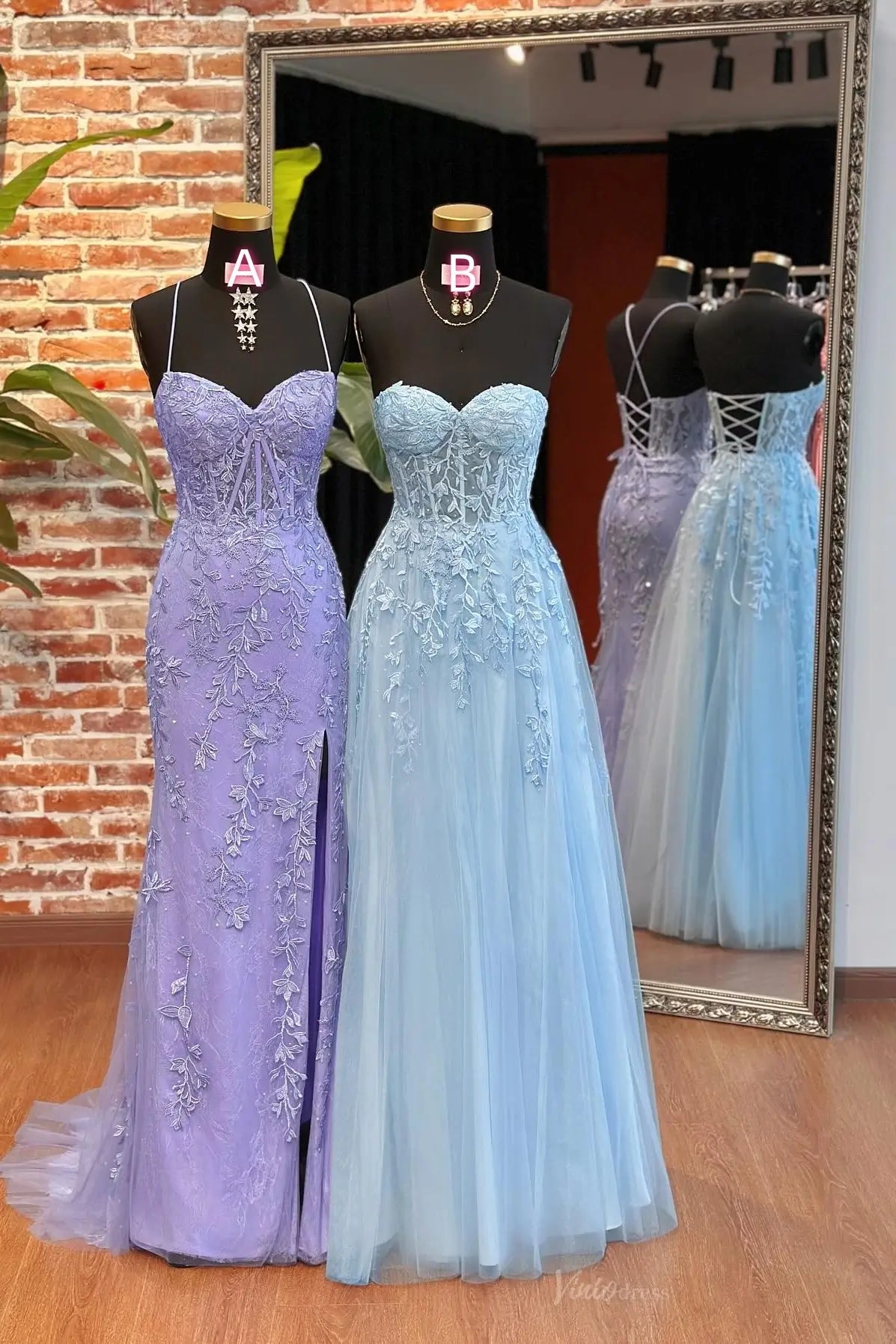 Lace Appliqué Sweetheart Prom Dress with Sweetheart Neck