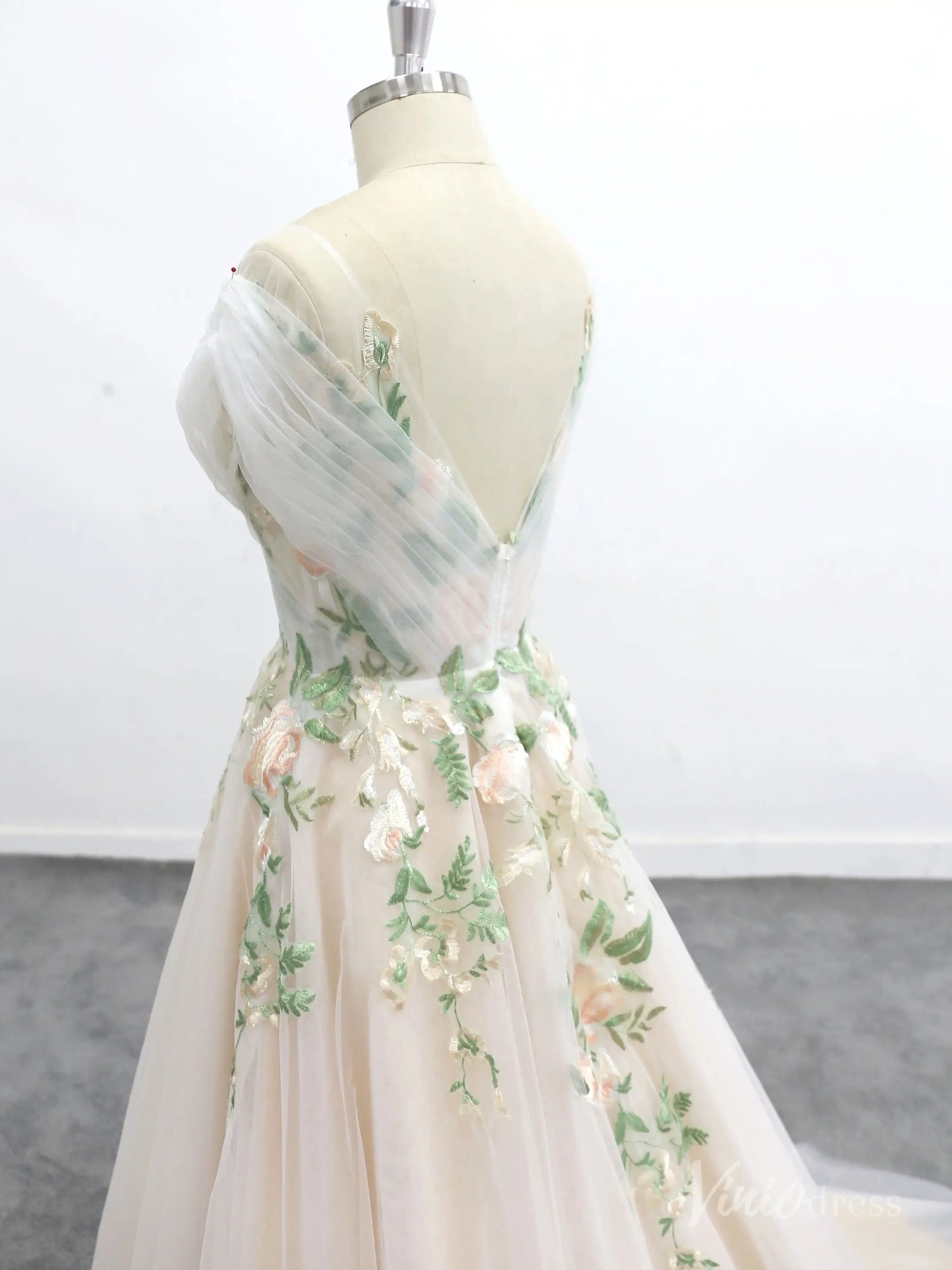 Romantic Ivory Off-Shoulder Wedding Dress with Floral Appliques, Illusion Bodice, and Tulle Chapel Train – FW223-wedding dresses 2025 -Viniodress-Ivory-Custom Size-