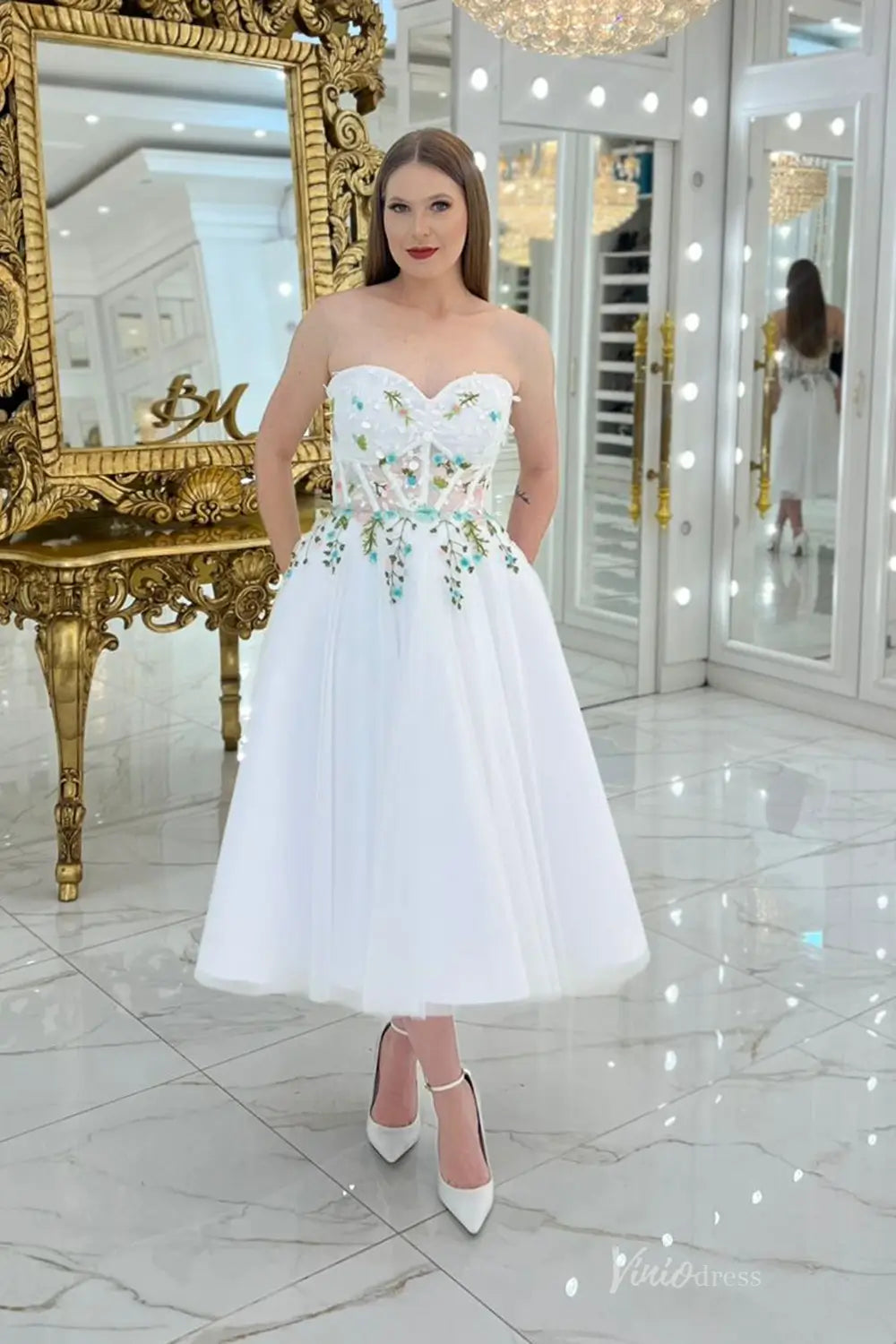 Romantic Short Floral Embroidered Wedding Dress FW258 Viniodress Romantic Short Floral Embroidered Wedding Dress FW258 Viniodress