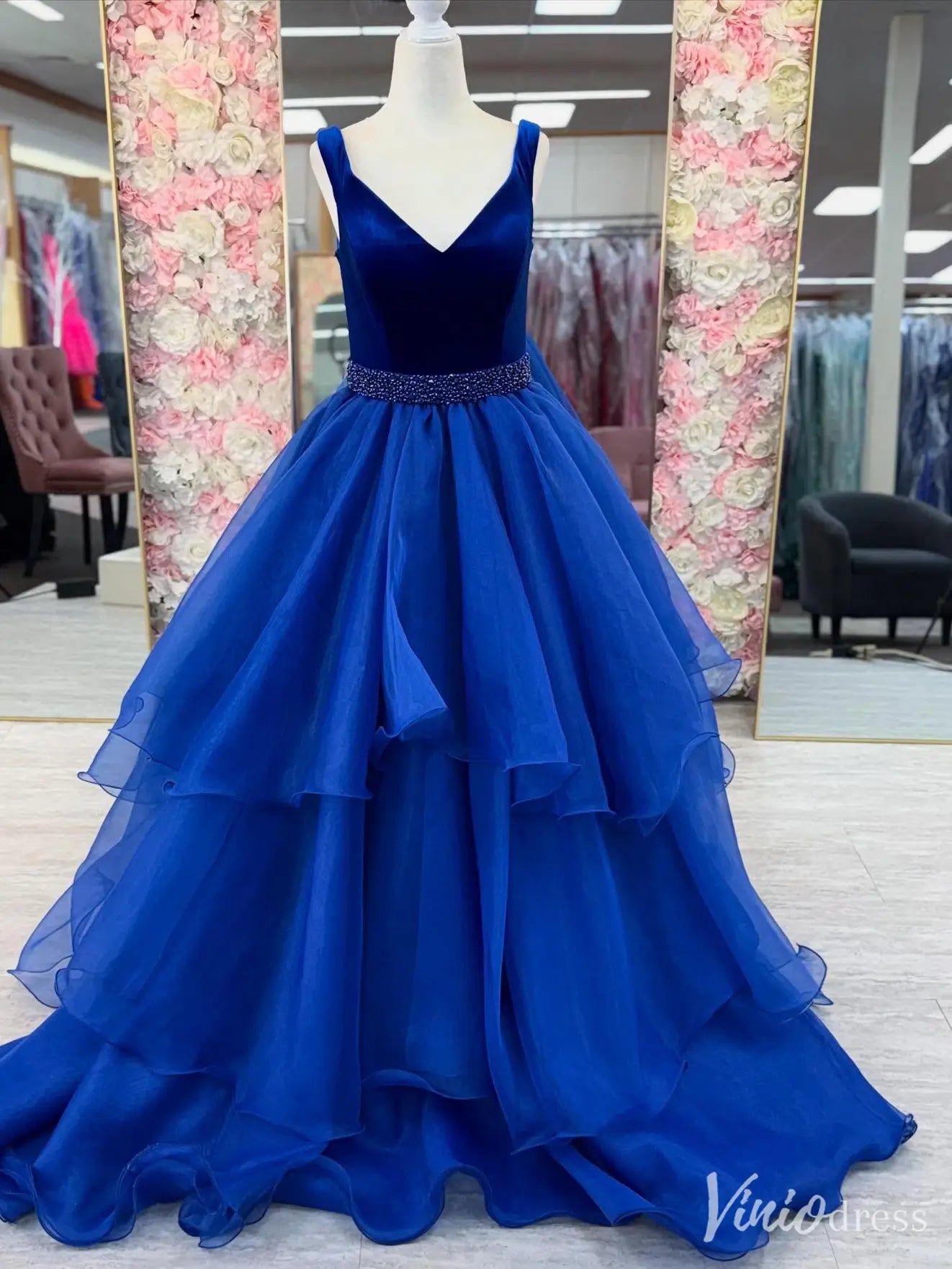 Royal Blue Formal Gown with Velvet Bodice, Beaded Waist, and Tiered Organza Skirt – FD6157-prom dresses 2025 -Viniodress-Blue-Custom Size-