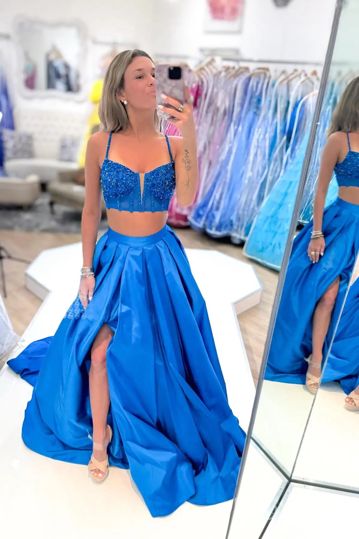 Royal Blue Two-Piece Prom Dress with Beaded Corset Top and High Slit Satin Skirt – AS030-prom dresses 2025 -Viniodress-Blue-Custom Size-