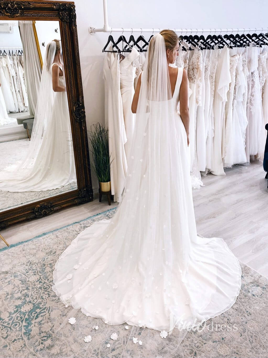 Simple A-line Modern Wedding Dresses Square Neck Minimalist Wedding Dress VW2144-wedding dresses 2025 -Viniodress-Ivory-Custom Size-