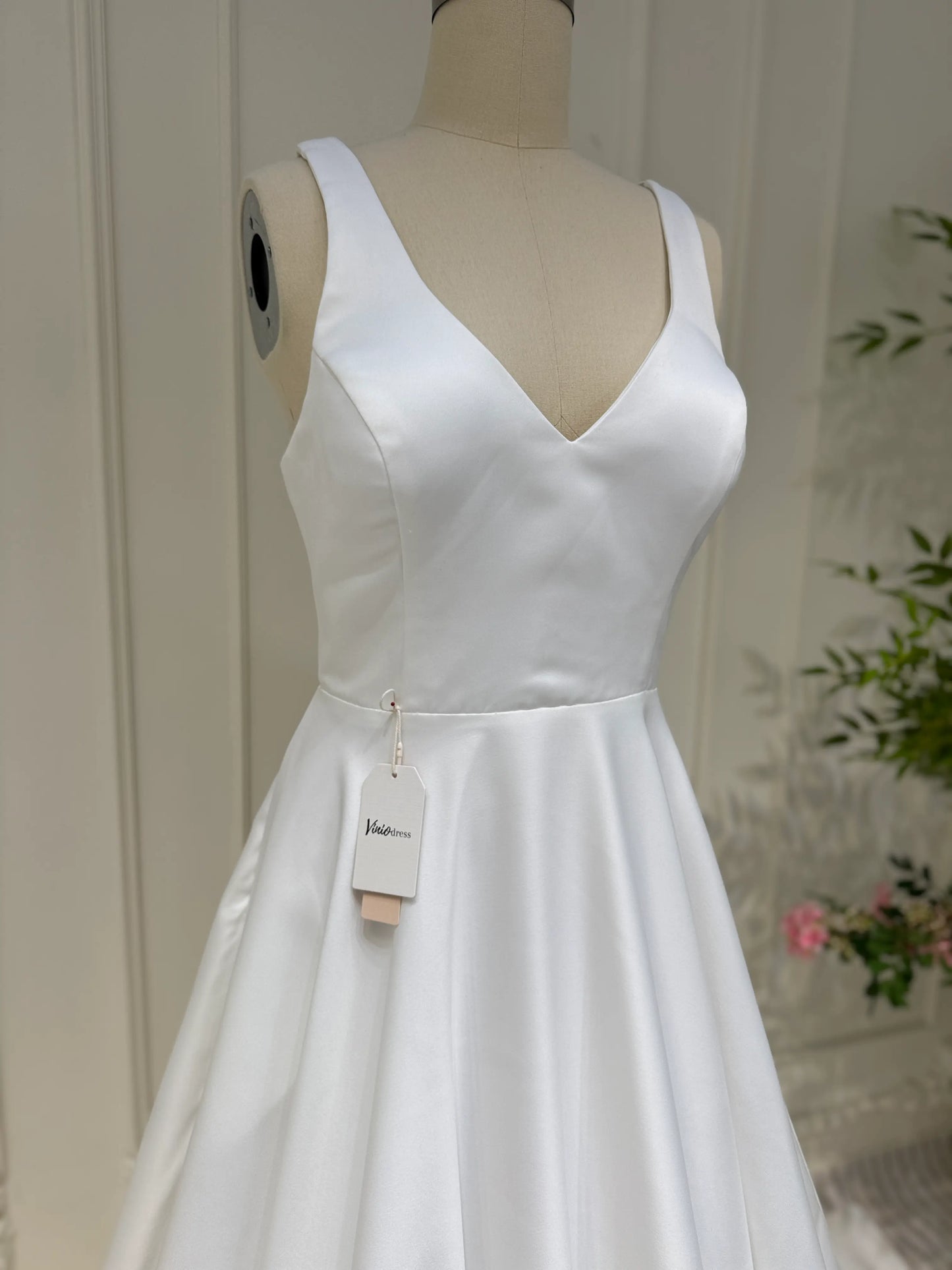 Simple Minimalist Wedding Dresses with Pockets & Bow VW1446-wedding dresses 2025 -Viniodress-Ivory-Custom Size-