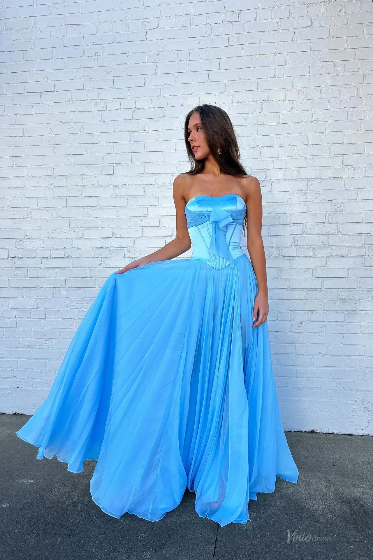 Sky Blue Strapless Bow Prom Dress with Basque Waist & Slit – AS084 –  Viniodress