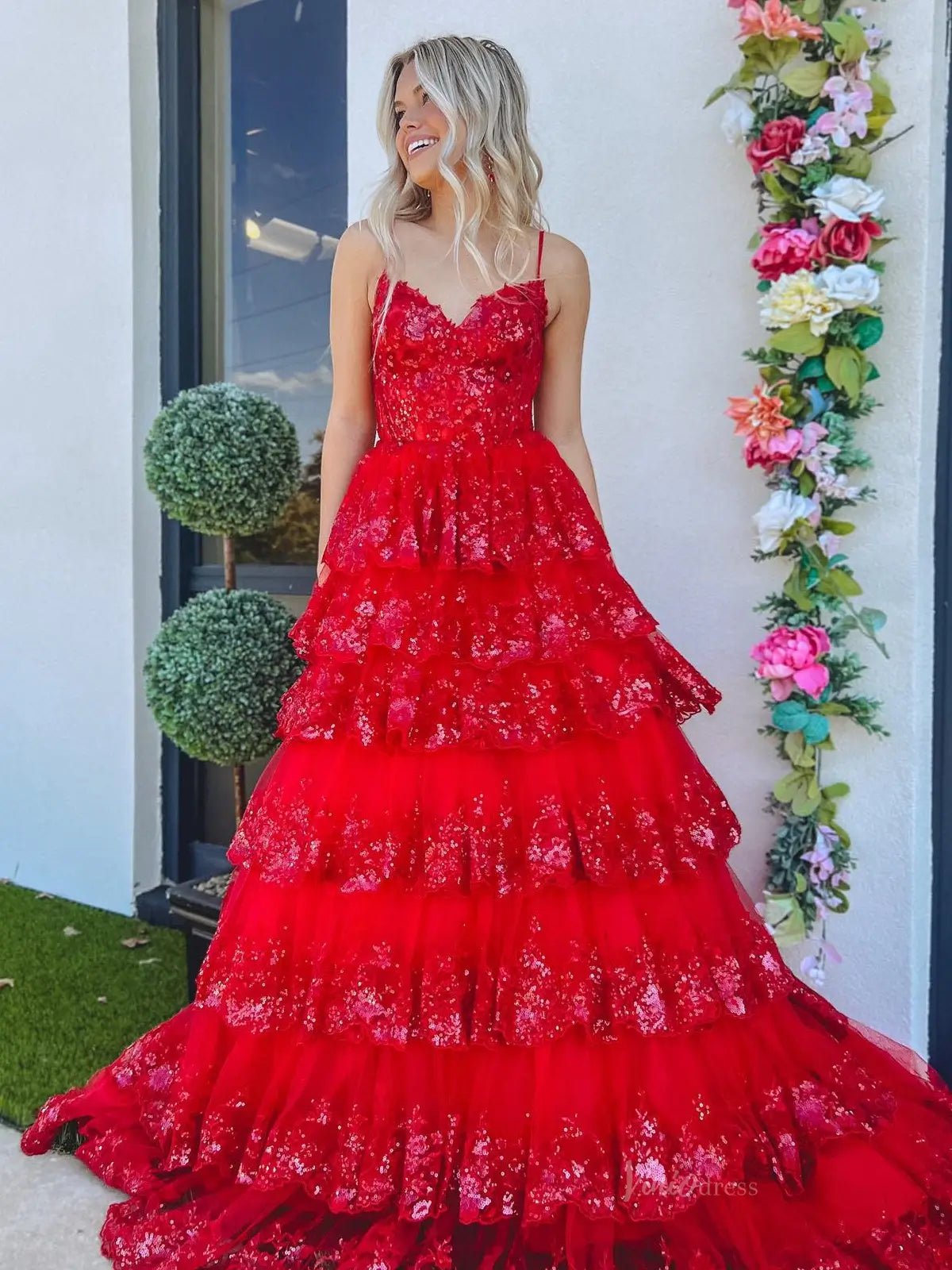Sparkly Lace Tiered Prom Dresses Spaghetti Strap V-Neck Formal Dresses - FD3636e-prom dresses 2025 -Viniodress-Red-Custom Size-
