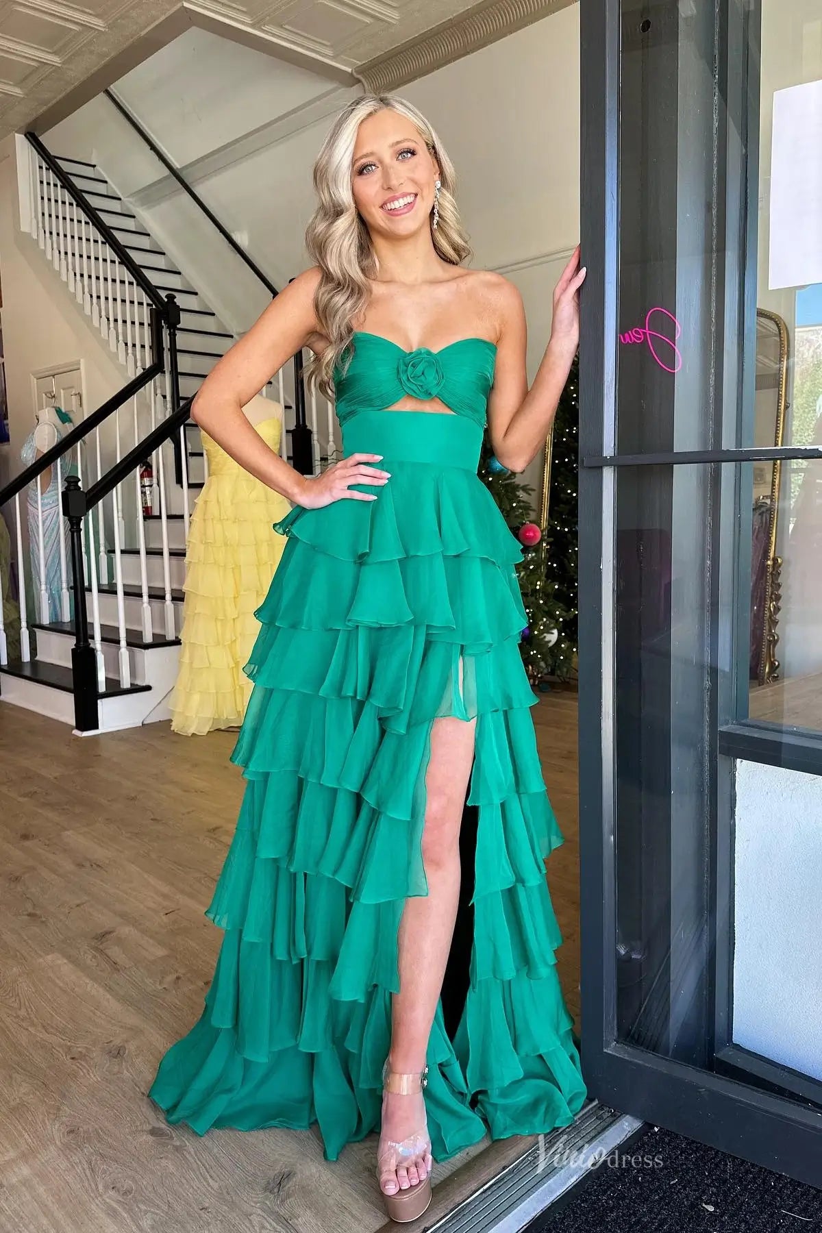 Strapless Chiffon Ruffled Prom Dresses with Skit & Sweetheart Neck RF317-prom dresses 2026-Viniodress-Blush-Custom Size-