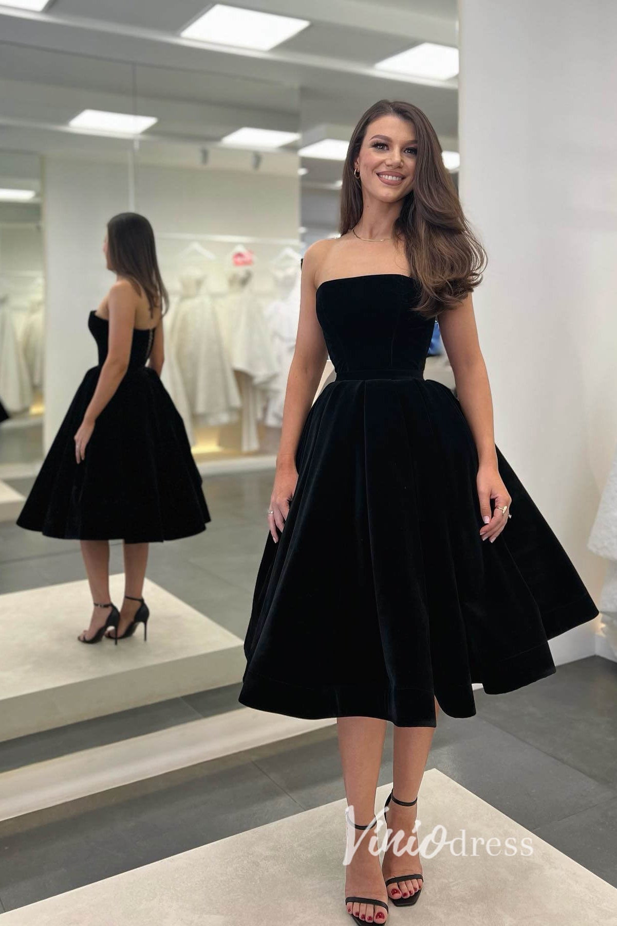 Tea-Length Little Black Dress | Strapless Velvet A-Line Prom Dress & E Viniodress Tea-Length Little Black Dress | Strapless Velvet A-Line Prom Dress & E Viniodress