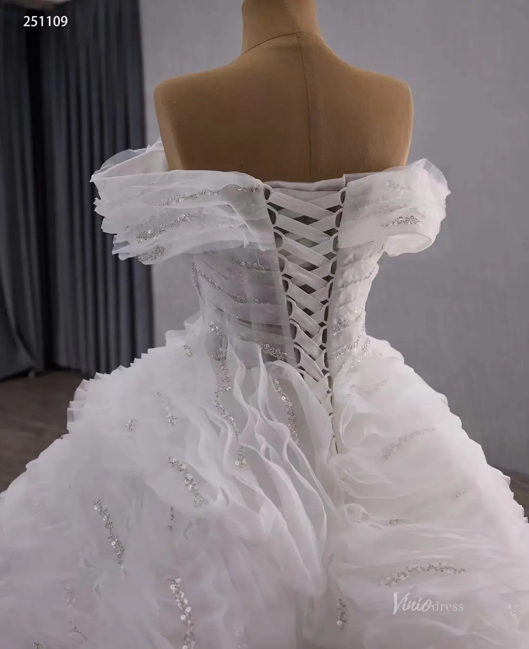 Tiered Ruffle Ball Gown Wedding Dress | Off-the-Shoulder Luxury Bridal Gown with Corset Back 251109-wedding dresses 2025 -Viniodress-Ivory-Custom Size-