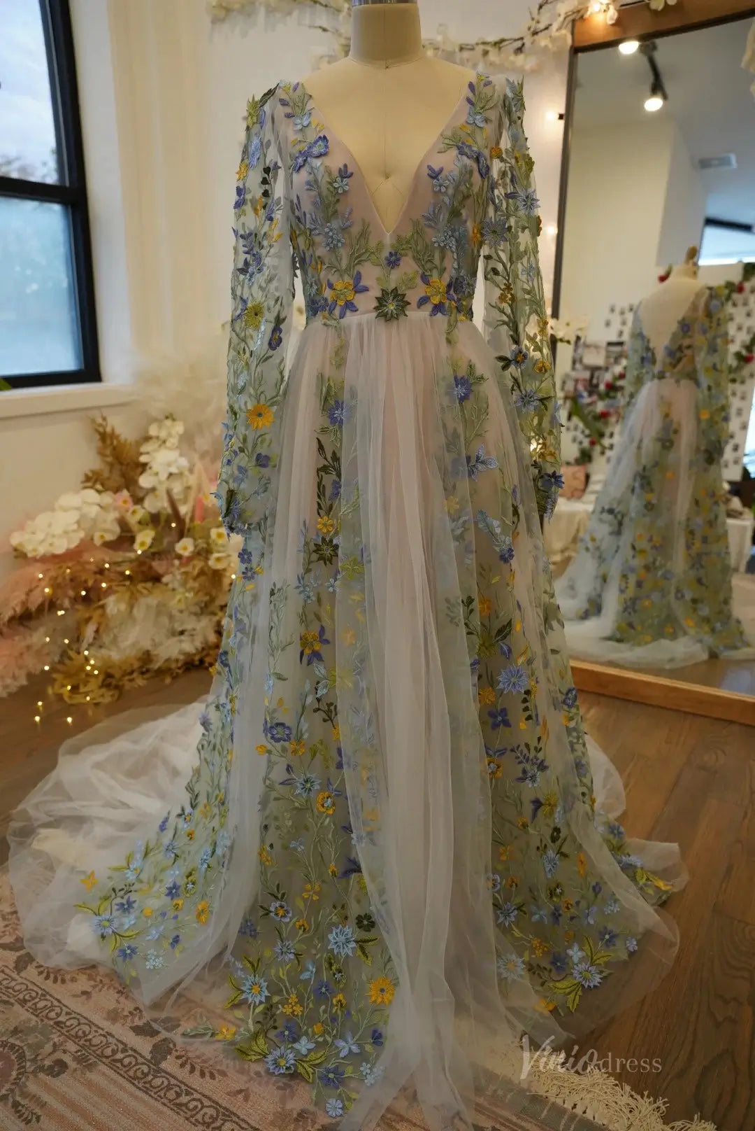 Whimsical Meadow Floral Wedding Dress with Long Sleeves| V-Neck Backle   Viniodress