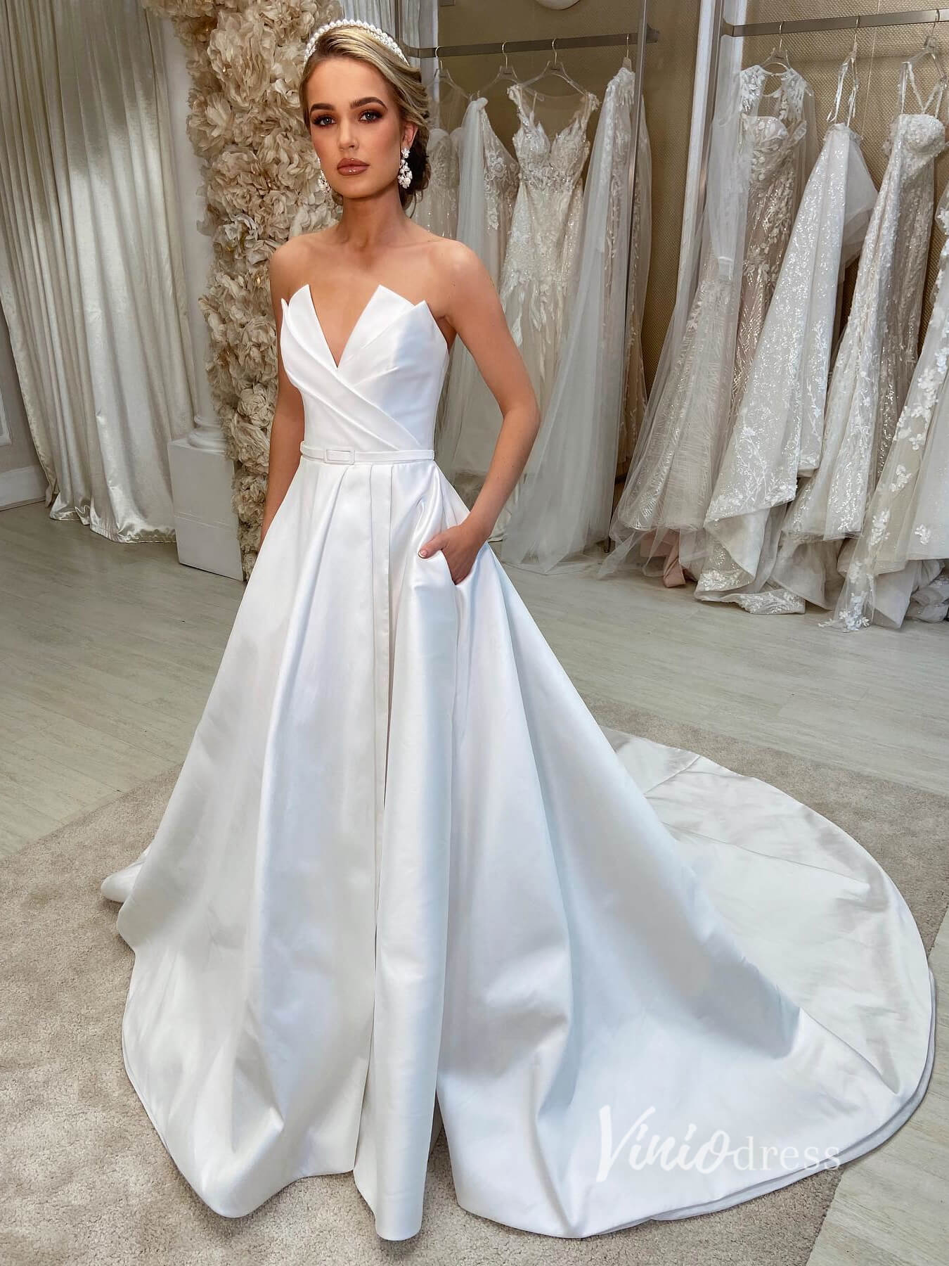 strapless satin wedding dress V-neck Dresses with Pockets VW2084 – Viniodress Diamond White Color Length Sheath/Column Strapless Ivory Satin Simple