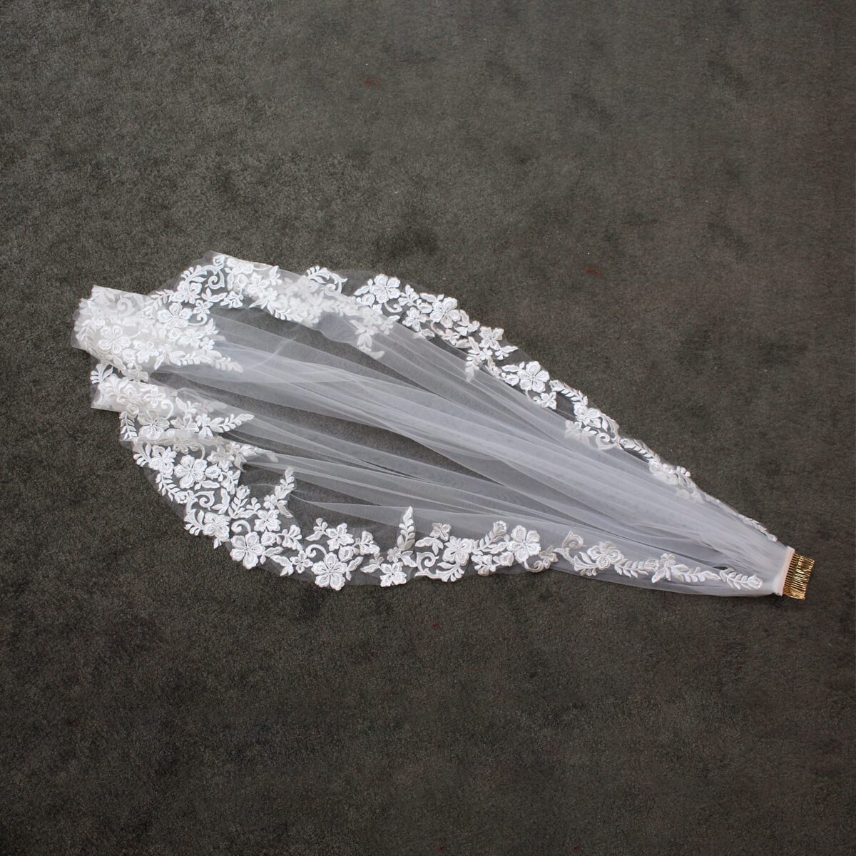 Lace Appliqued Mantilla Veils Fingertip Length V686-Bridal Veil 2025 -Viniodress-Ivory-