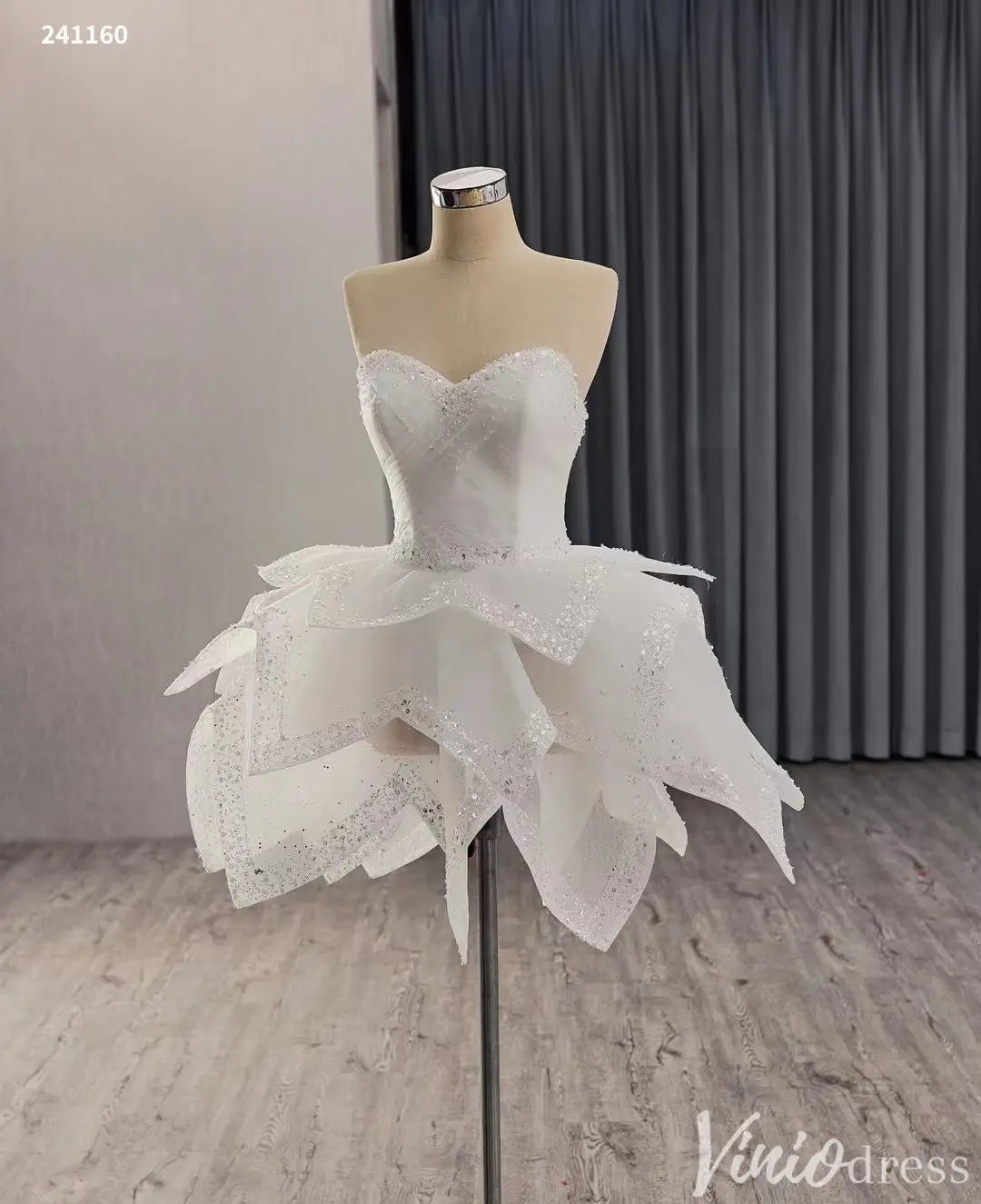 Convertible Quinceañera Dress with Removable Skirt – Sparkling Glitter & Leaf-Layered Design – Style 241160-Quinceanera Dresses 2025 -Viniodress-Red-Custom Size-