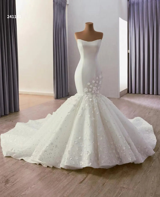 White Trumpet Wedding Dress 3D Flower Luxury Strapless Bridal Gown  241141