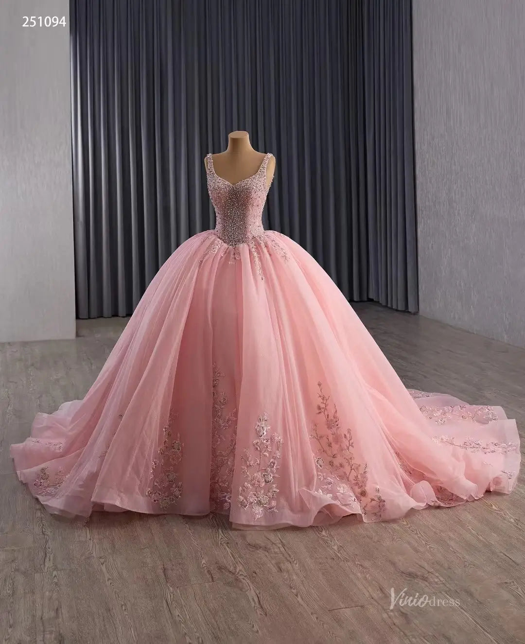 3-in-1 Pink Ball Gown Wedding Dress with Detachable Overskirt, Beaded – Viniodress 3-in-1 Pink Ball Gown Wedding Dress with Detachable Overskirt, Beaded – Viniodress