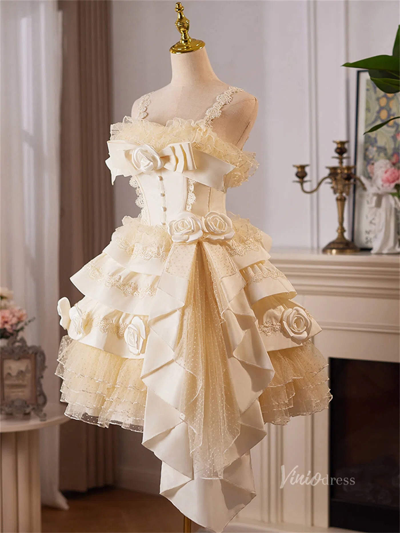 Champagne Ruffled 3D Flower Homecoming Dresses Spaghetti Strap Lace Short Prom Dress BJ062