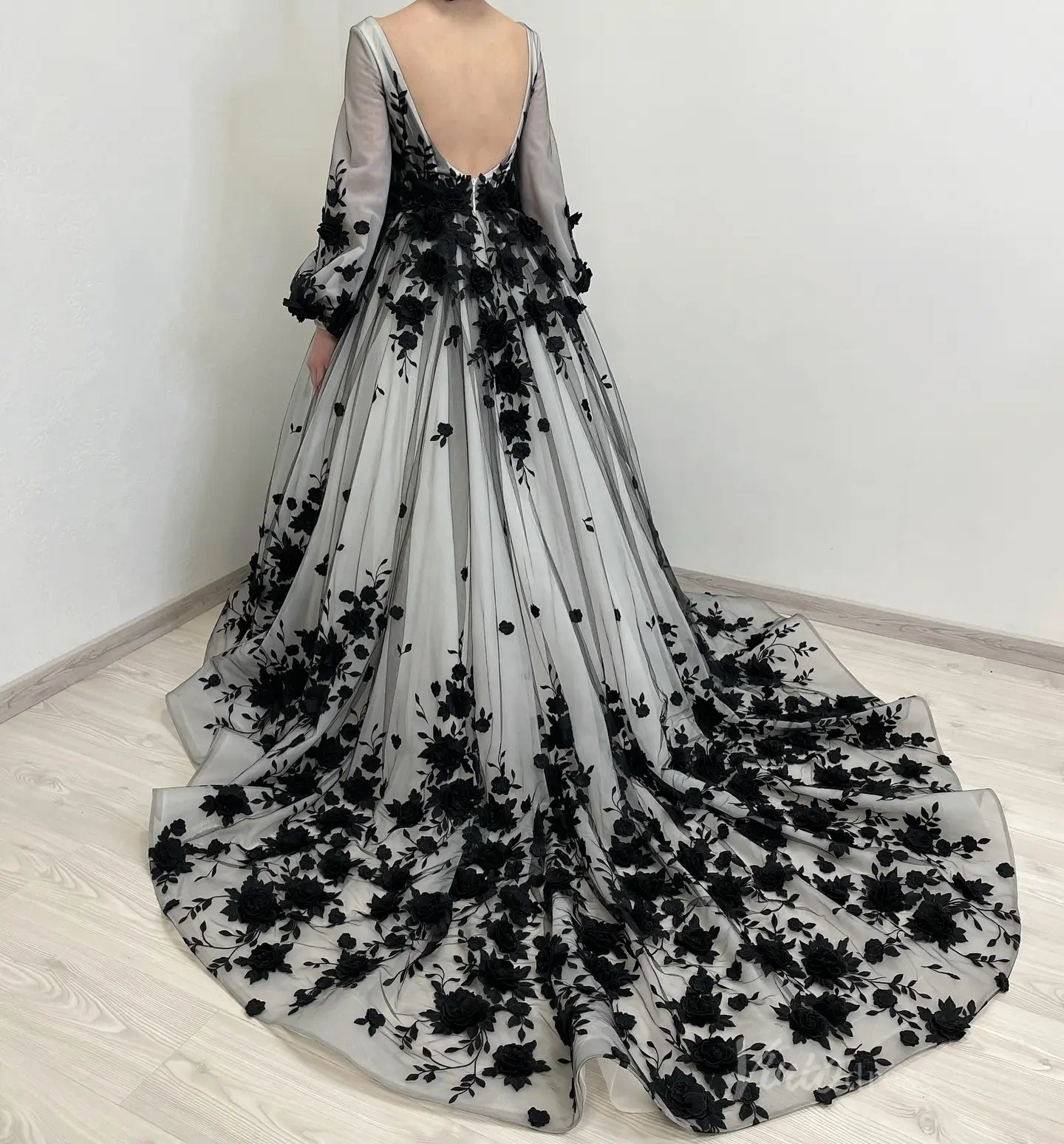 Black and White Floral Wedding Dress with Long Puff Sleeves, 3D Flower – Viniodress