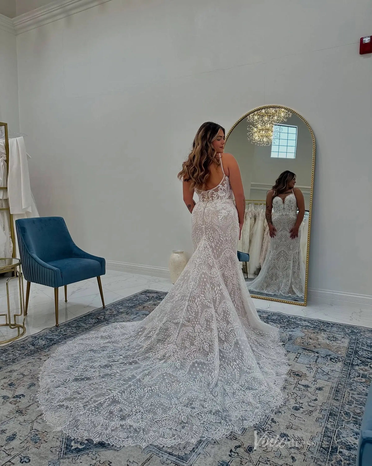 Bohemian Lace Mermaid Wedding Dress with Plunging V Neckline, Spaghetti Straps & Chapel Train – BH109-wedding dresses 2025 -Viniodress-Ivory-Custom Size-