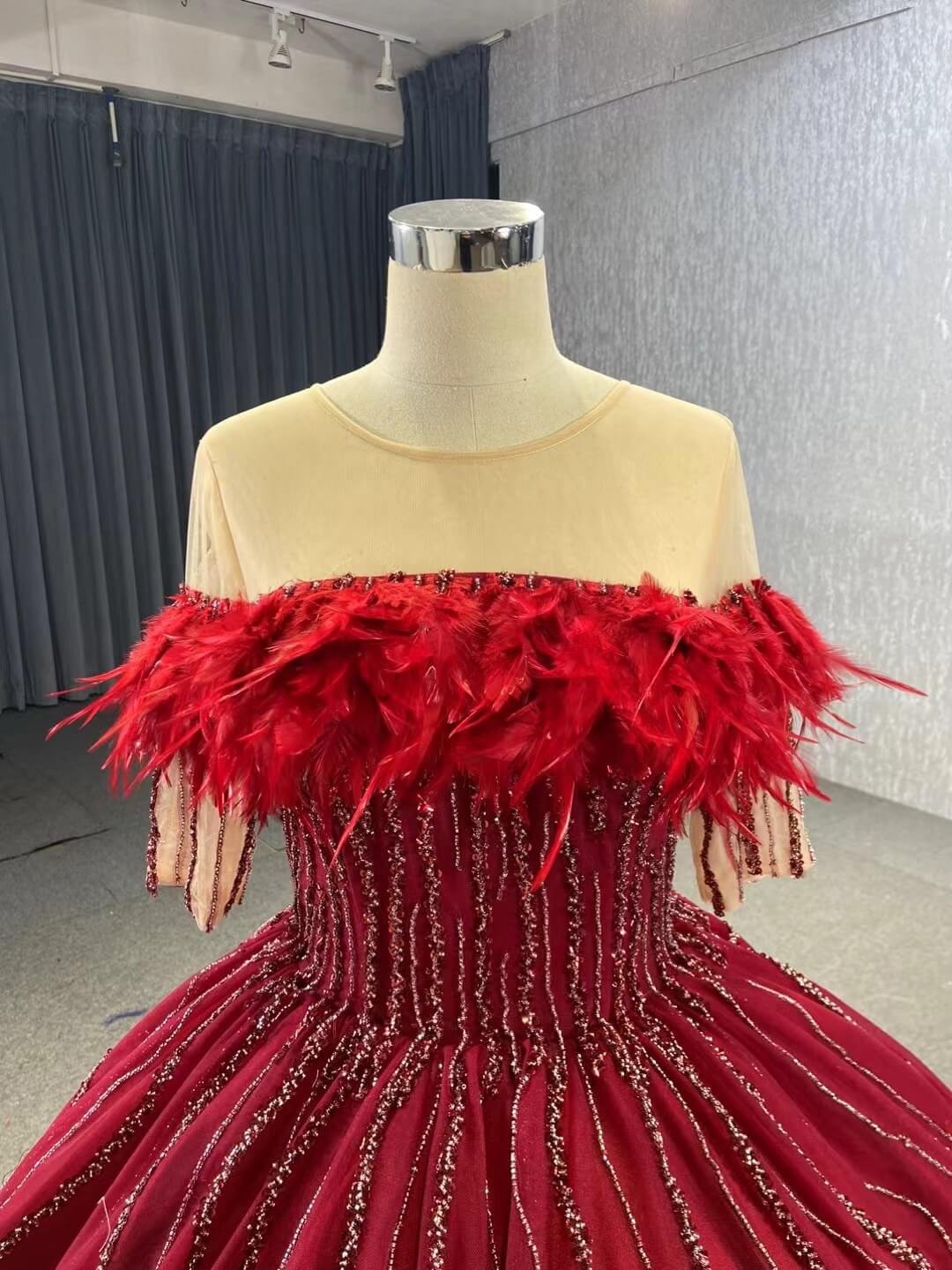 Dark Red Beaded Feather Ball Gown Wedding Dreses Plus Size Princess Dress 222232-Quinceanera Dresses 2025 -Viniodress-Burgundy-Custom Size-