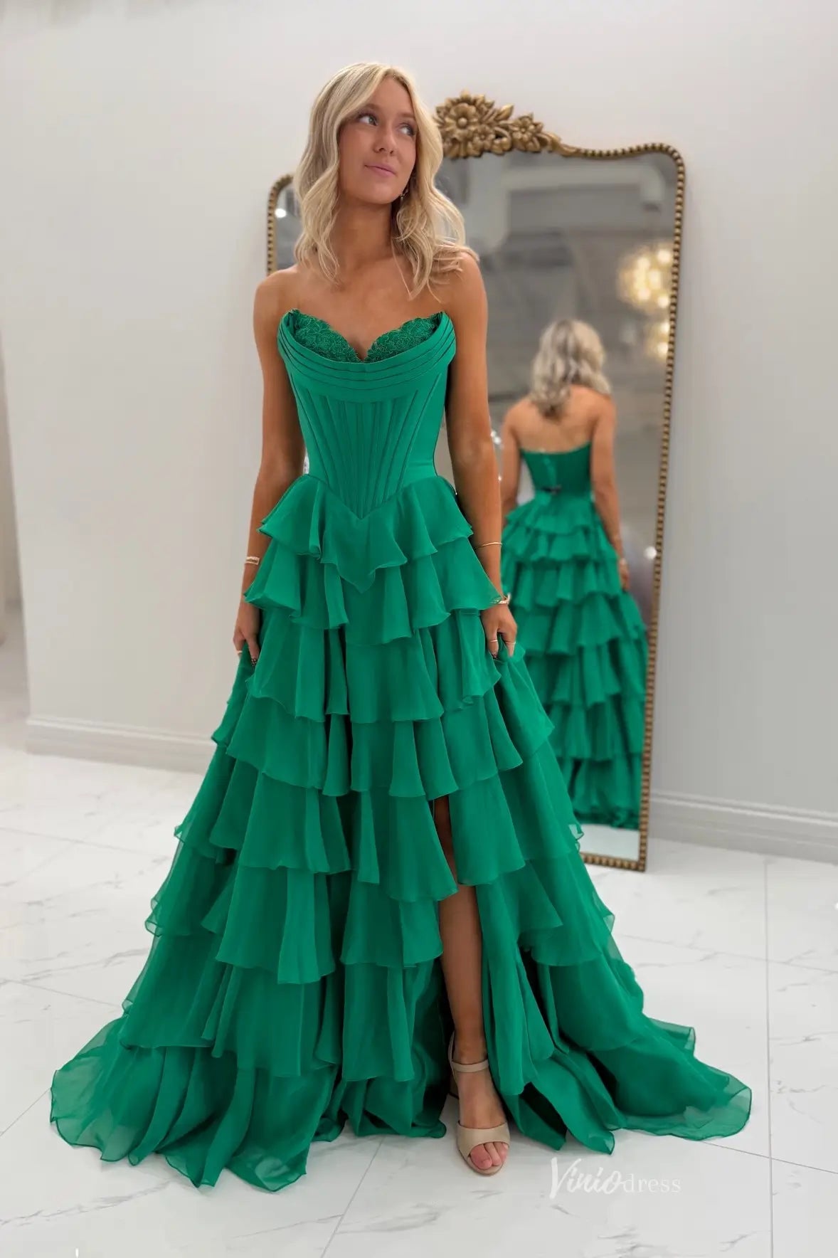 Emerald Green Strapless Corset Prom Dress with Tiered Ruffle Skirt & S – Viniodress